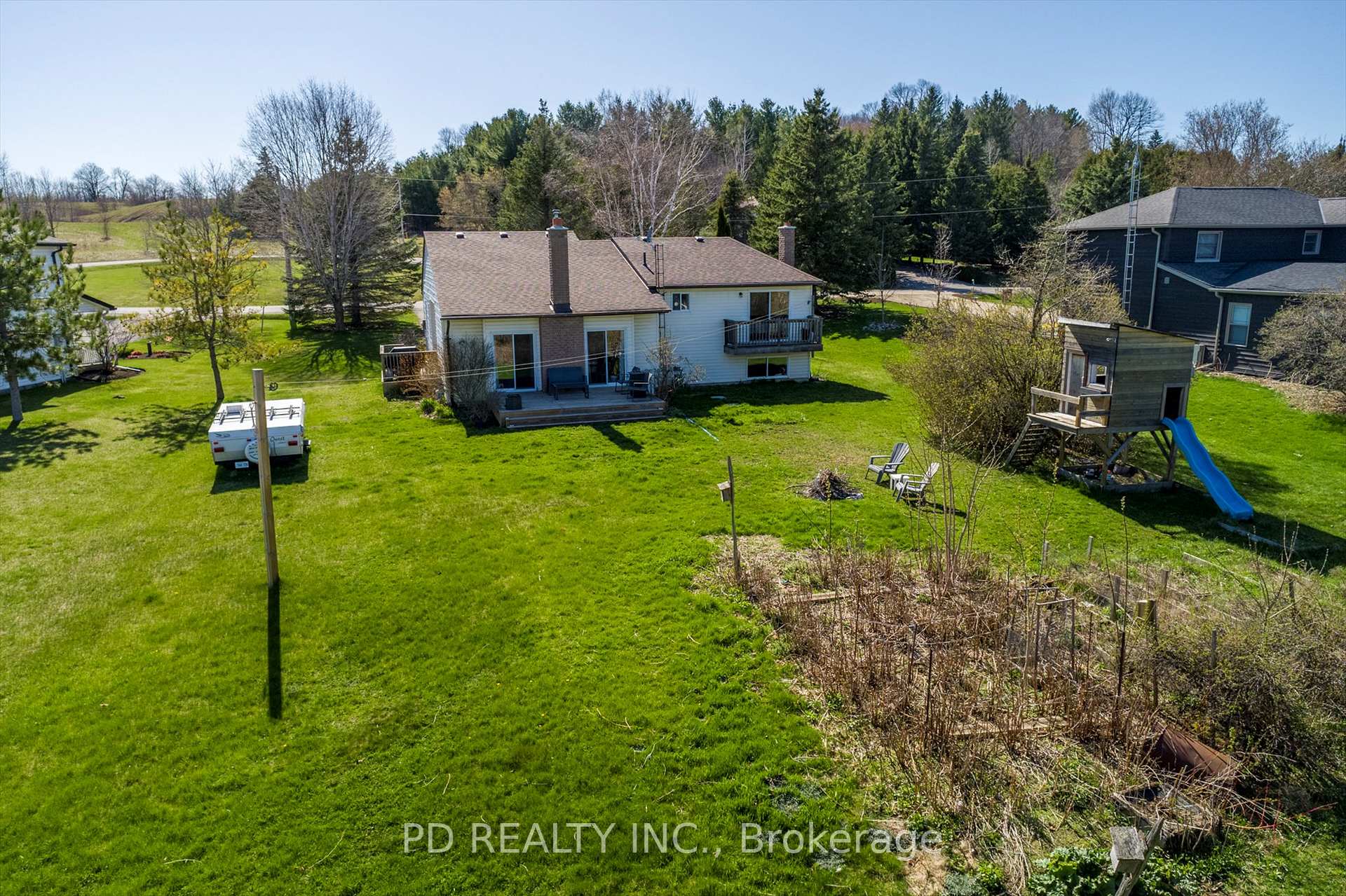 Photo 40 of 1848 Cora Drive, Cavan Monaghan, Cavan Twp — HOMEH