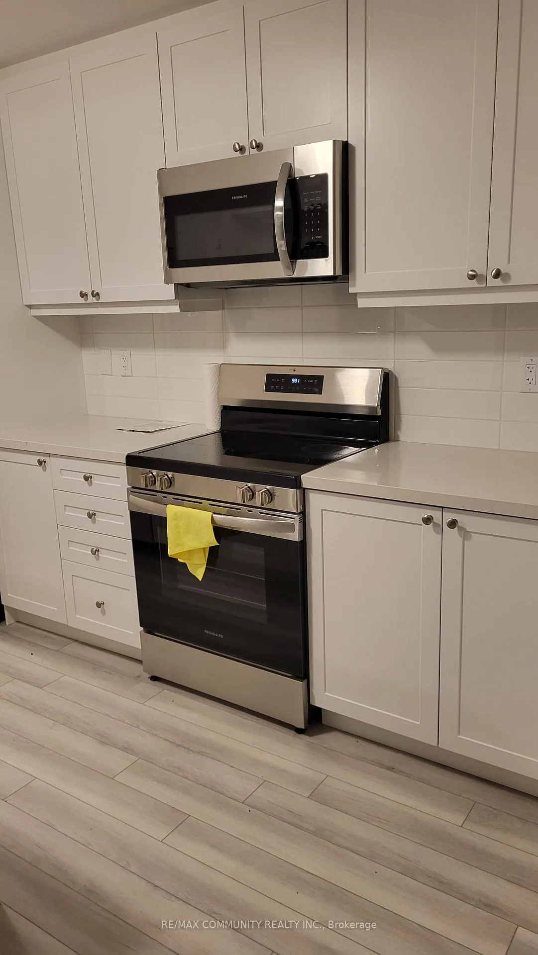 Photo 6 of Unit 209, 55 Clarington Boulevard, Clarington, Bowmanville — HOMEH