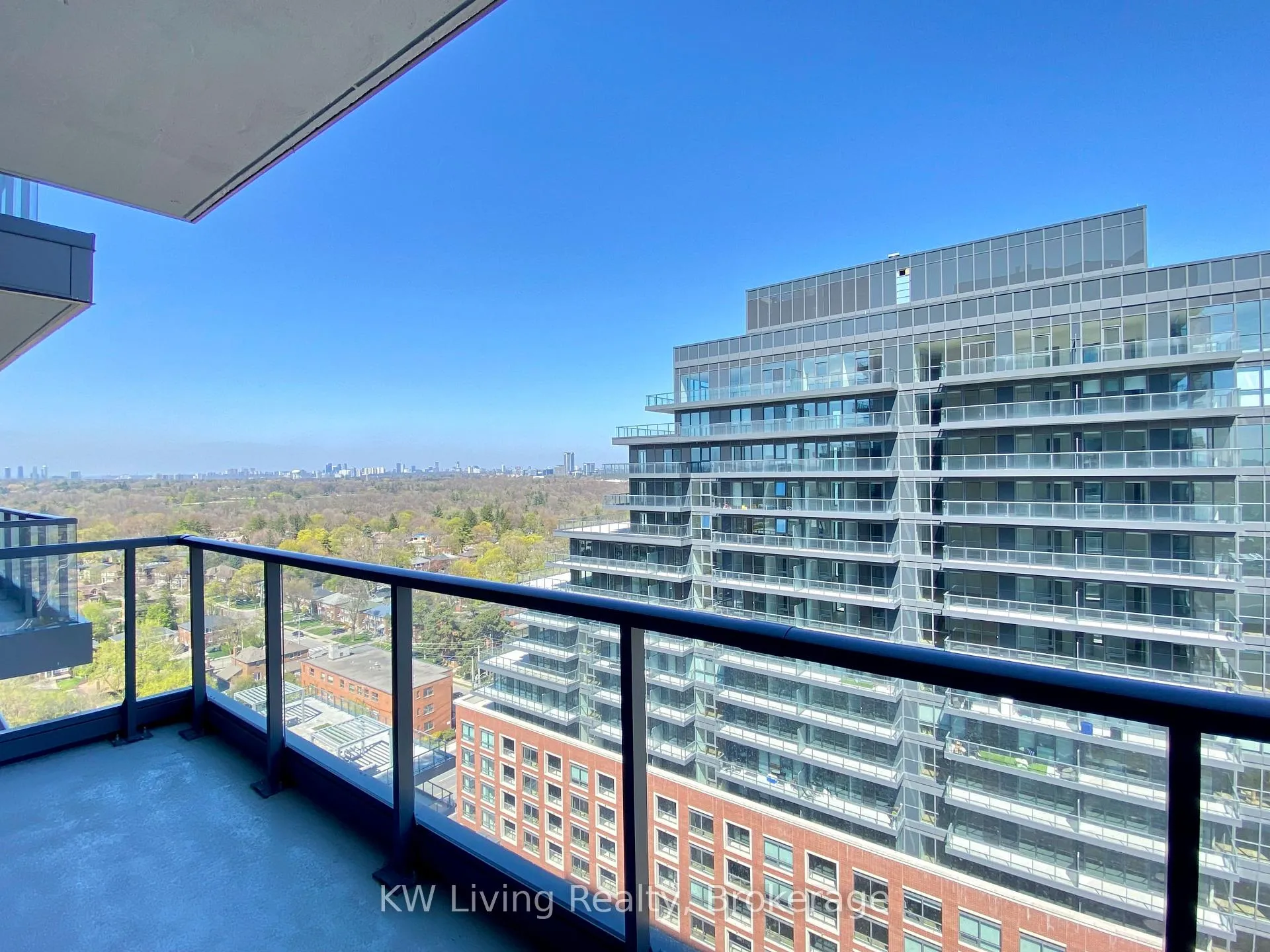 Photo 20 of Unit 1507, 33 Frederic Todd Way, Toronto, Thorncliffe Park — HOMEH