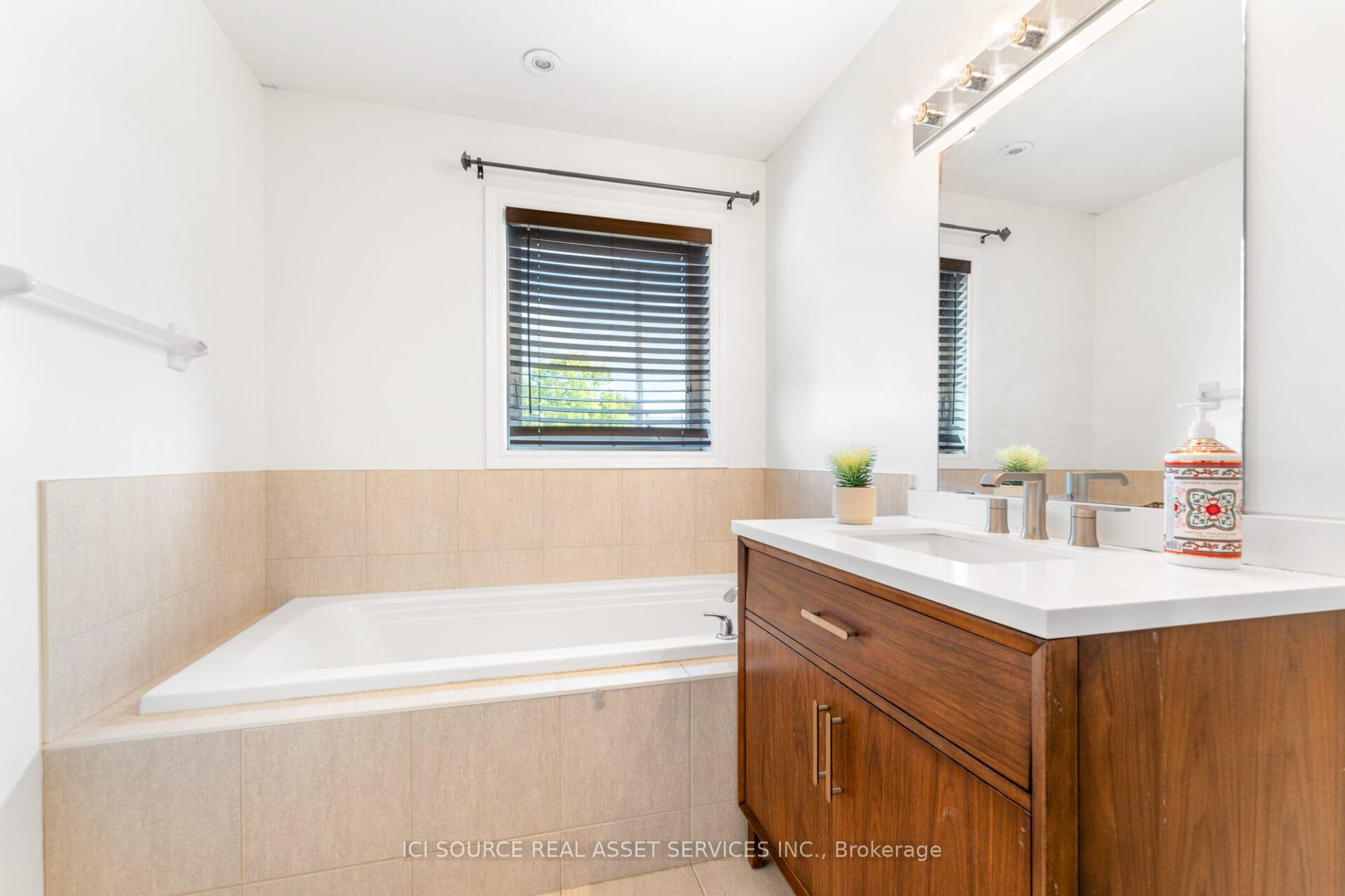 Photo 13 of 205 Claridge Drive, Ottawa, Barrhaven - Longfields — HOMEH