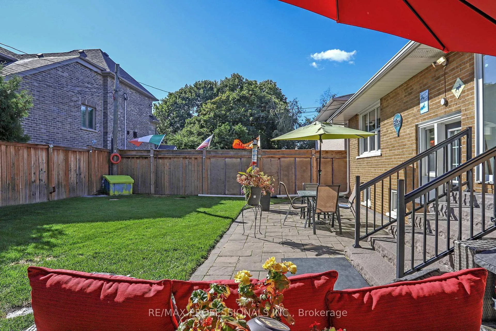 Photo 27 of 3 Hartsdale Drive, Etobicoke, Willowridge-Martingrove-Richview — HOMEH