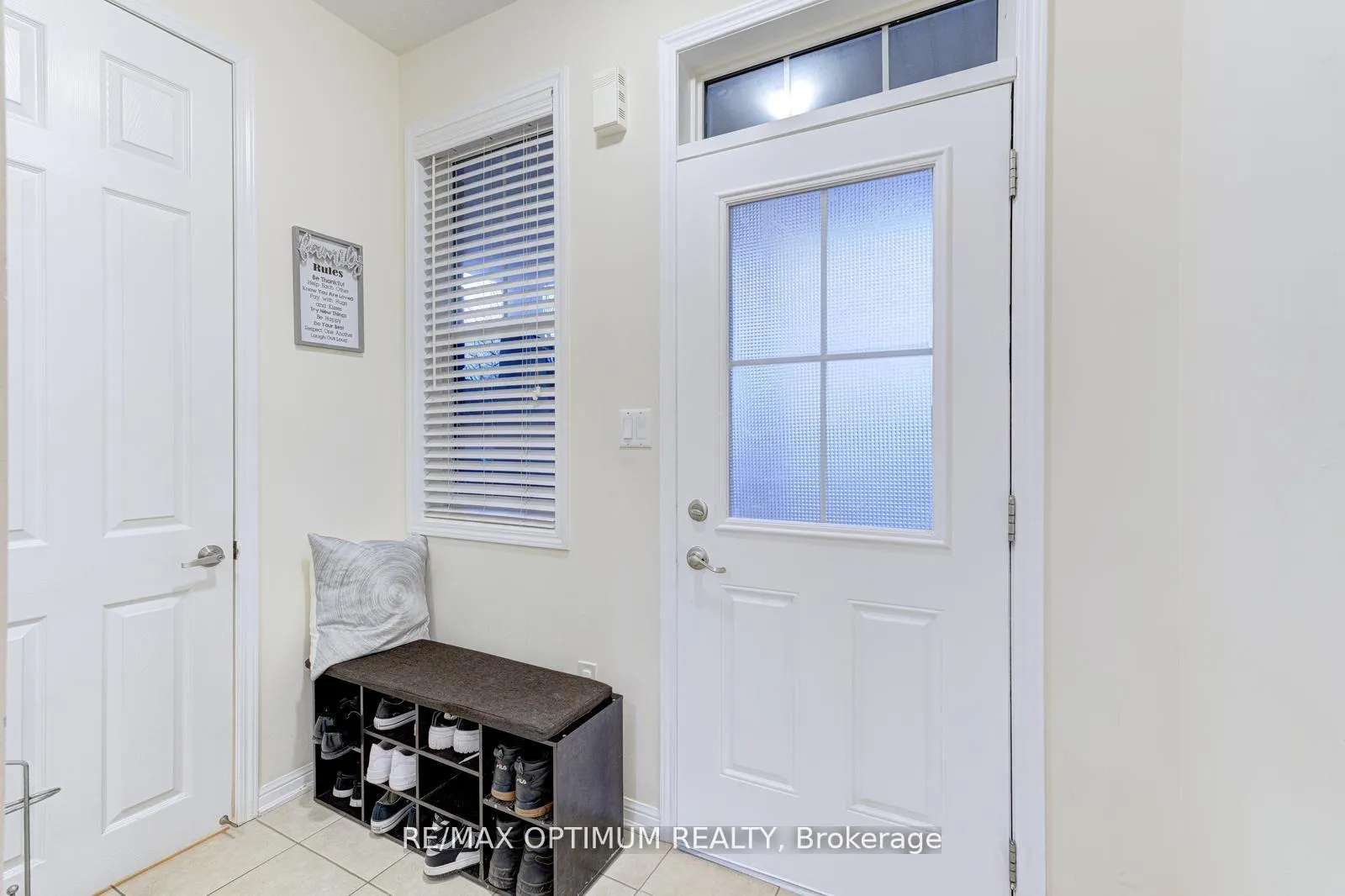 Photo 4 of 233 Lockwood Road, Brampton, Fletcher's West — HOMEH