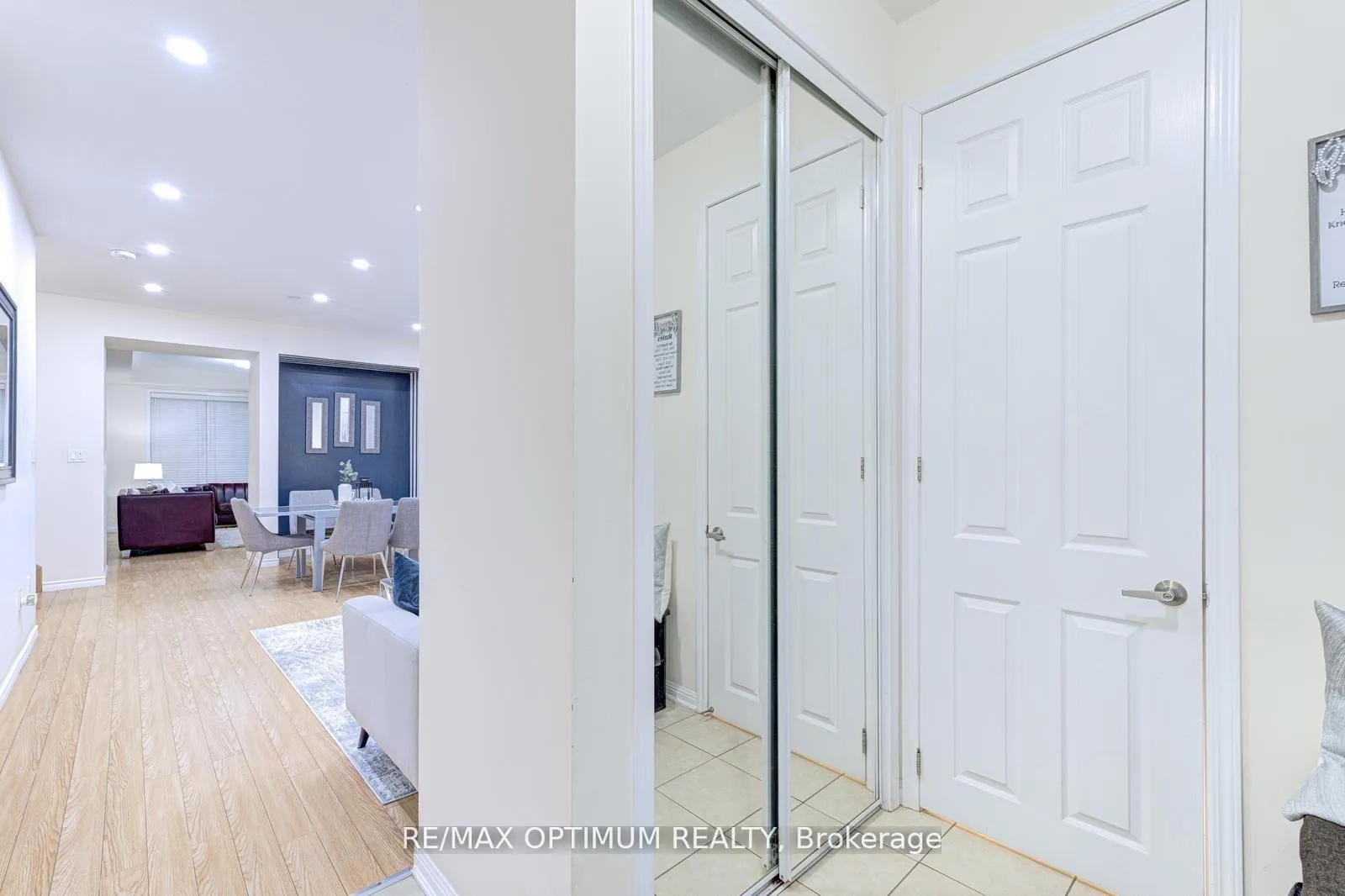 Photo 5 of 233 Lockwood Road, Brampton, Fletcher's West — HOMEH