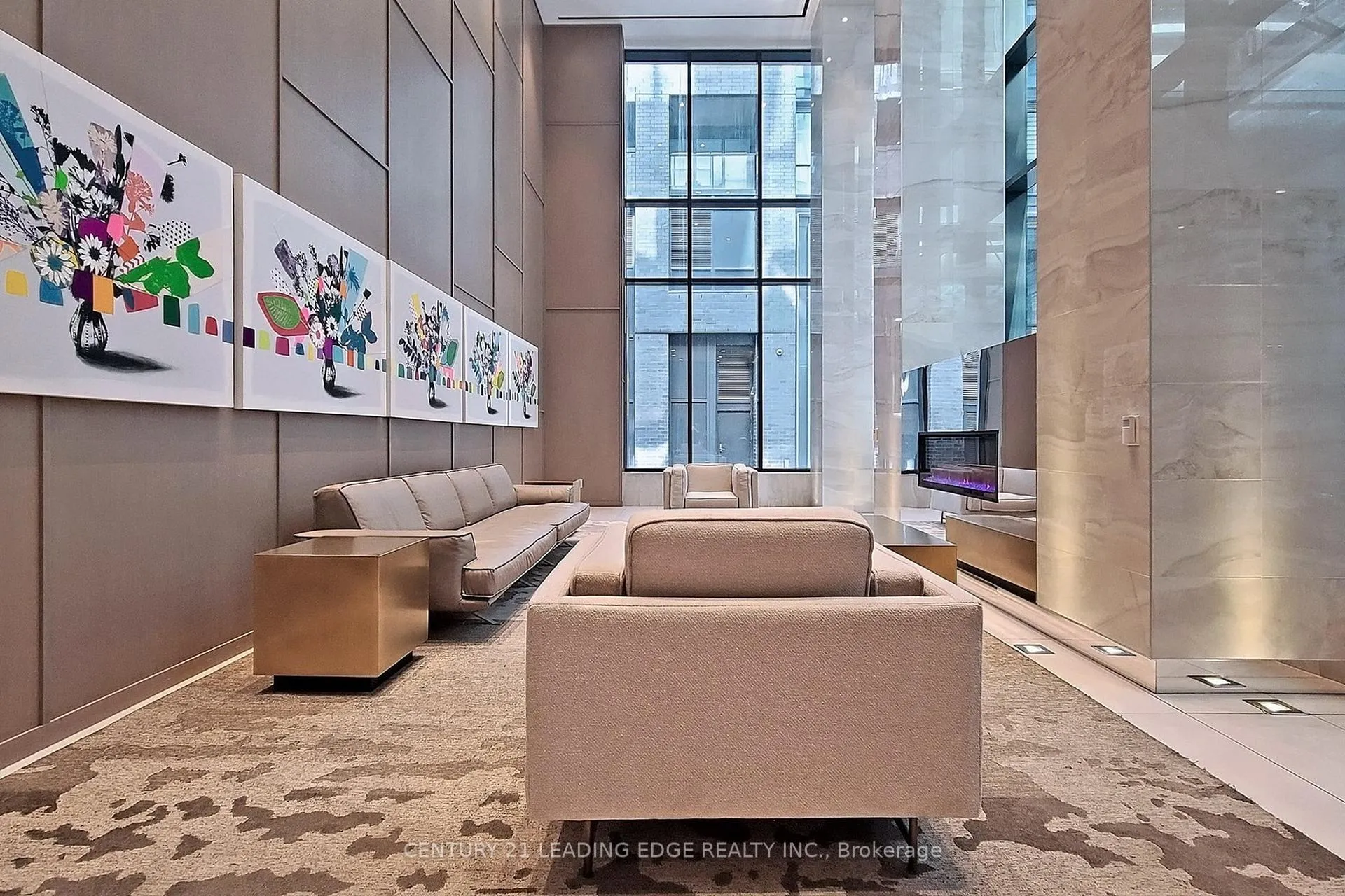 Photo 3 of Unit 2505, 125 Blue Jays Way, Toronto, Waterfront Communities — HOMEH