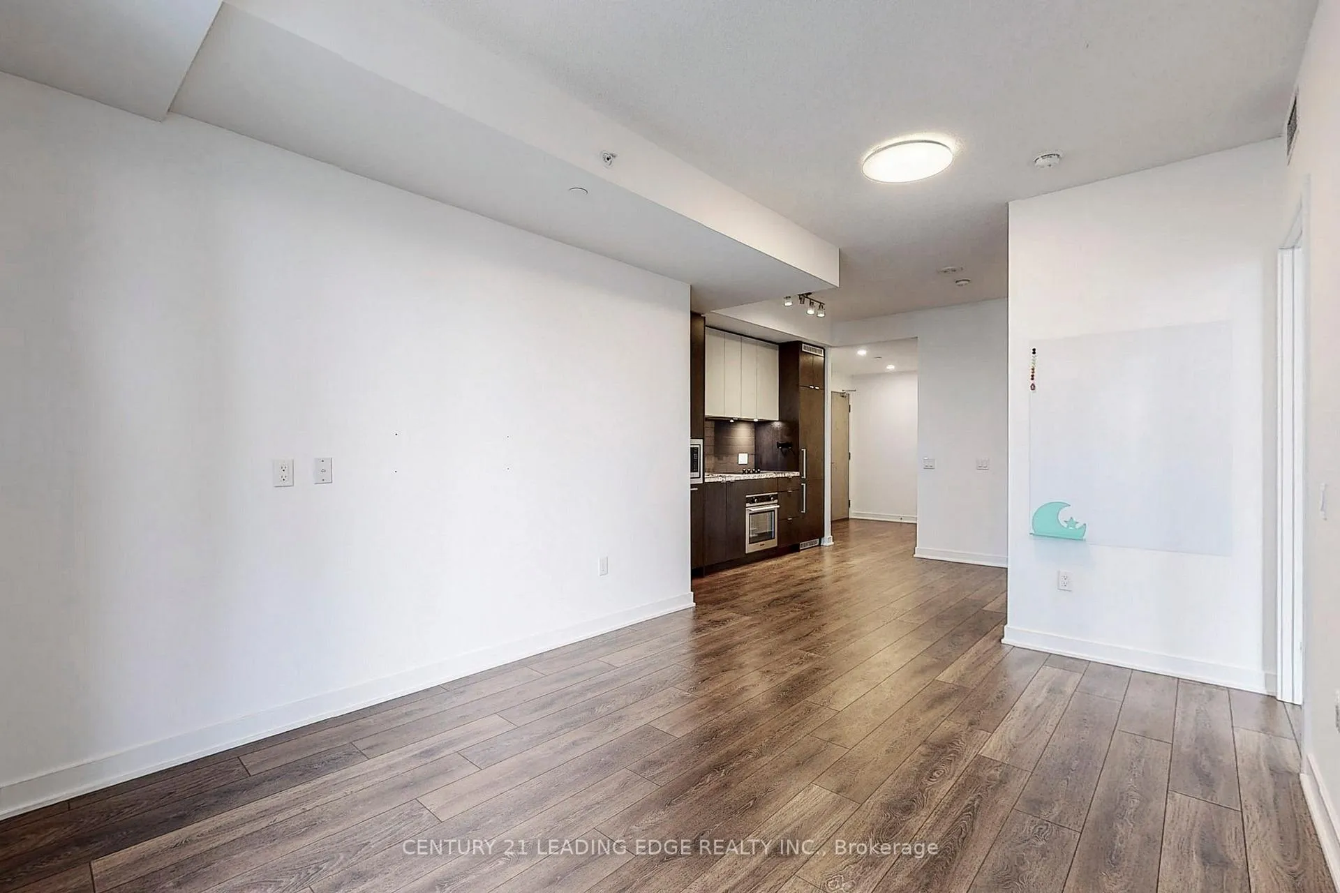 Photo 10 of Unit 2505, 125 Blue Jays Way, Toronto, Waterfront Communities — HOMEH