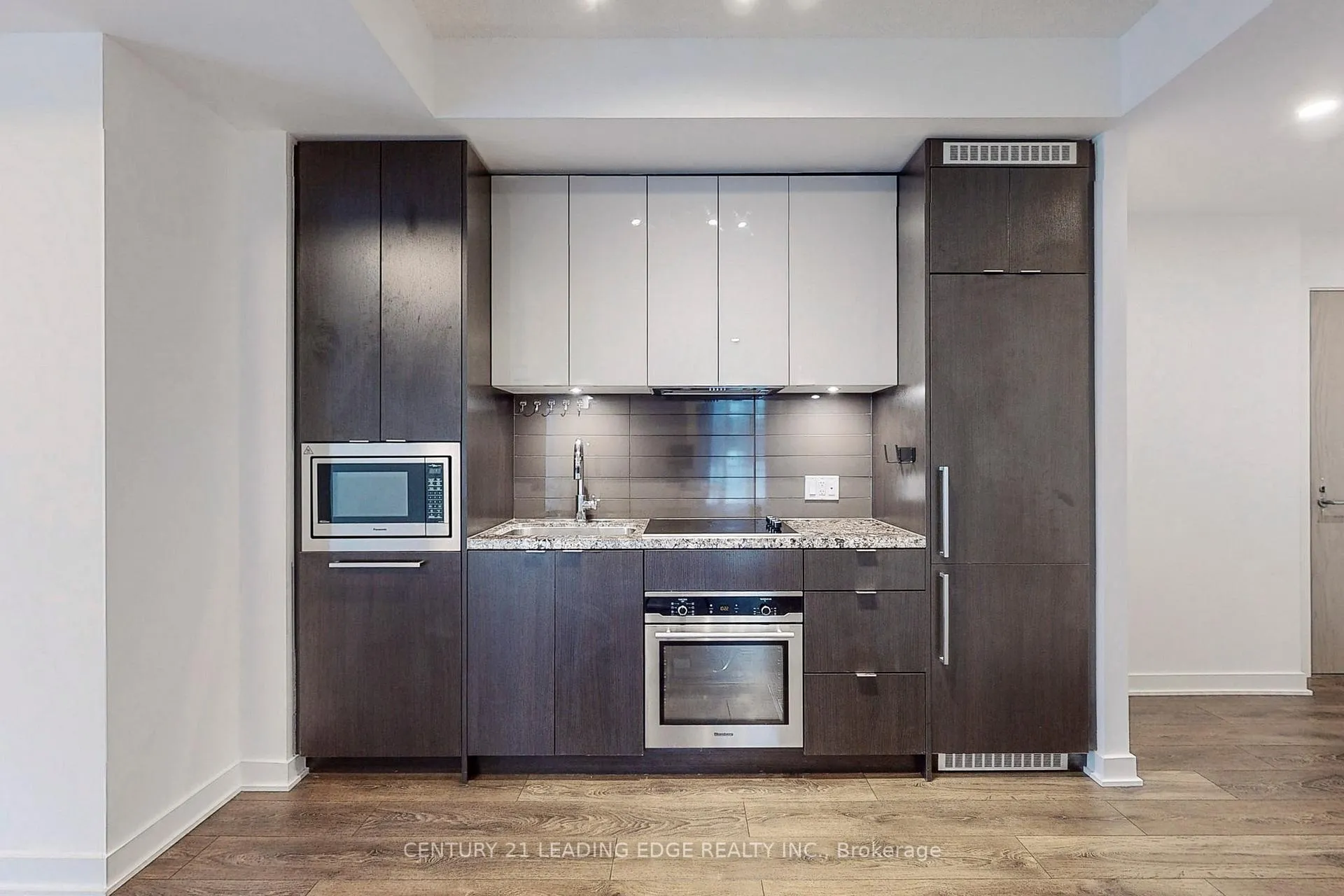 Photo 11 of Unit 2505, 125 Blue Jays Way, Toronto, Waterfront Communities — HOMEH
