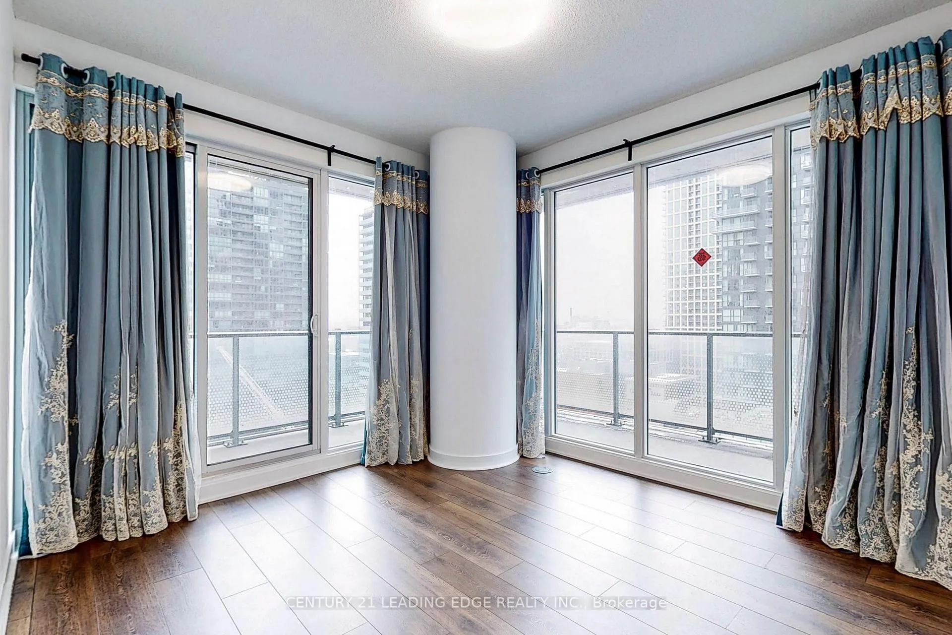 Photo 16 of Unit 2505, 125 Blue Jays Way, Toronto, Waterfront Communities — HOMEH