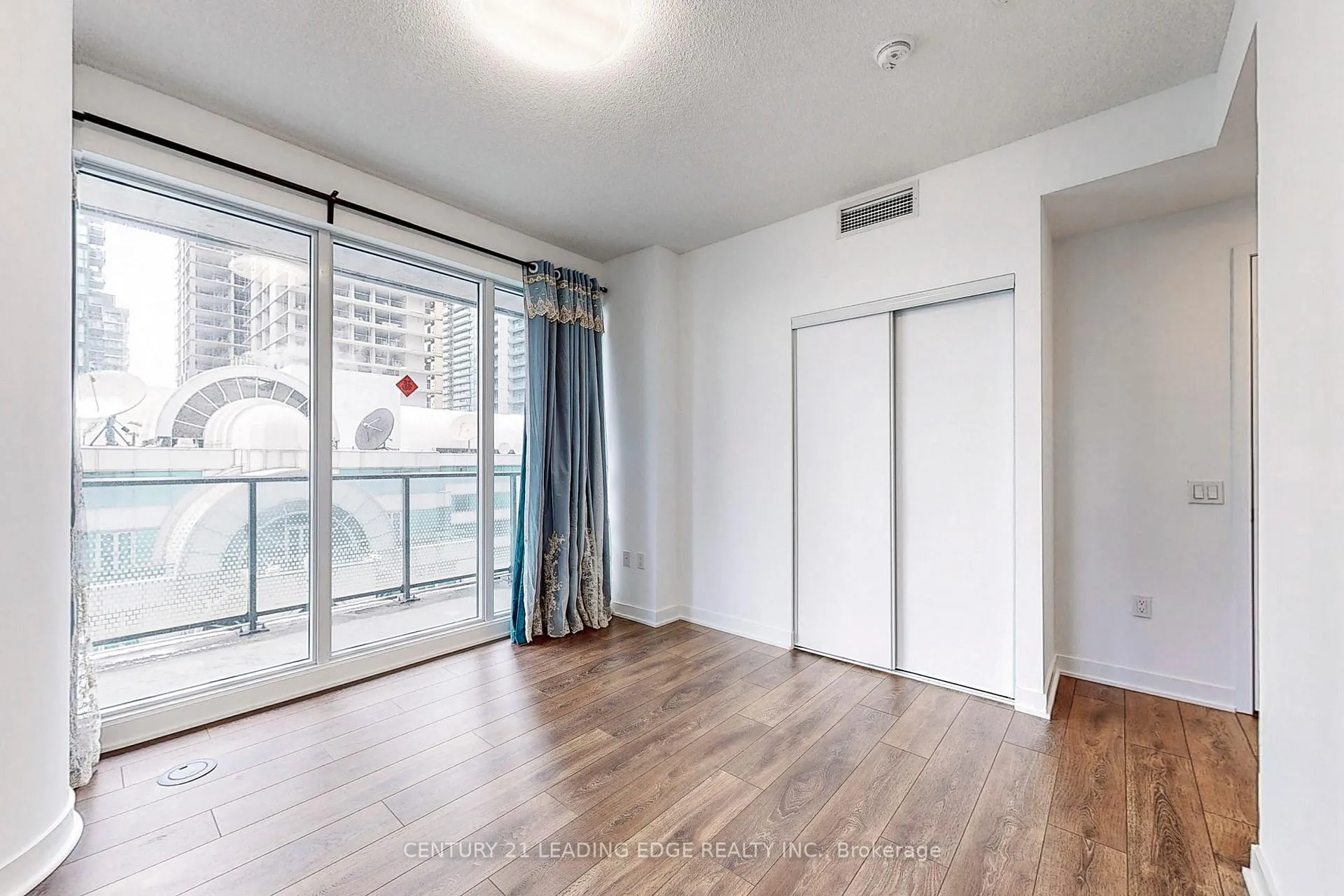 Photo 19 of Unit 2505, 125 Blue Jays Way, Toronto, Waterfront Communities — HOMEH