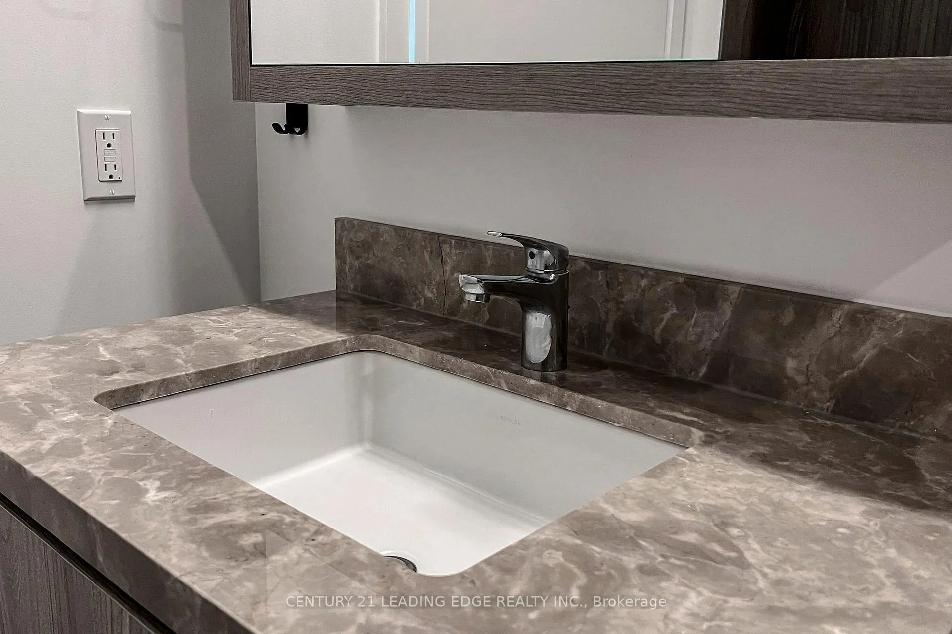 Photo 23 of Unit 2505, 125 Blue Jays Way, Toronto, Waterfront Communities — HOMEH