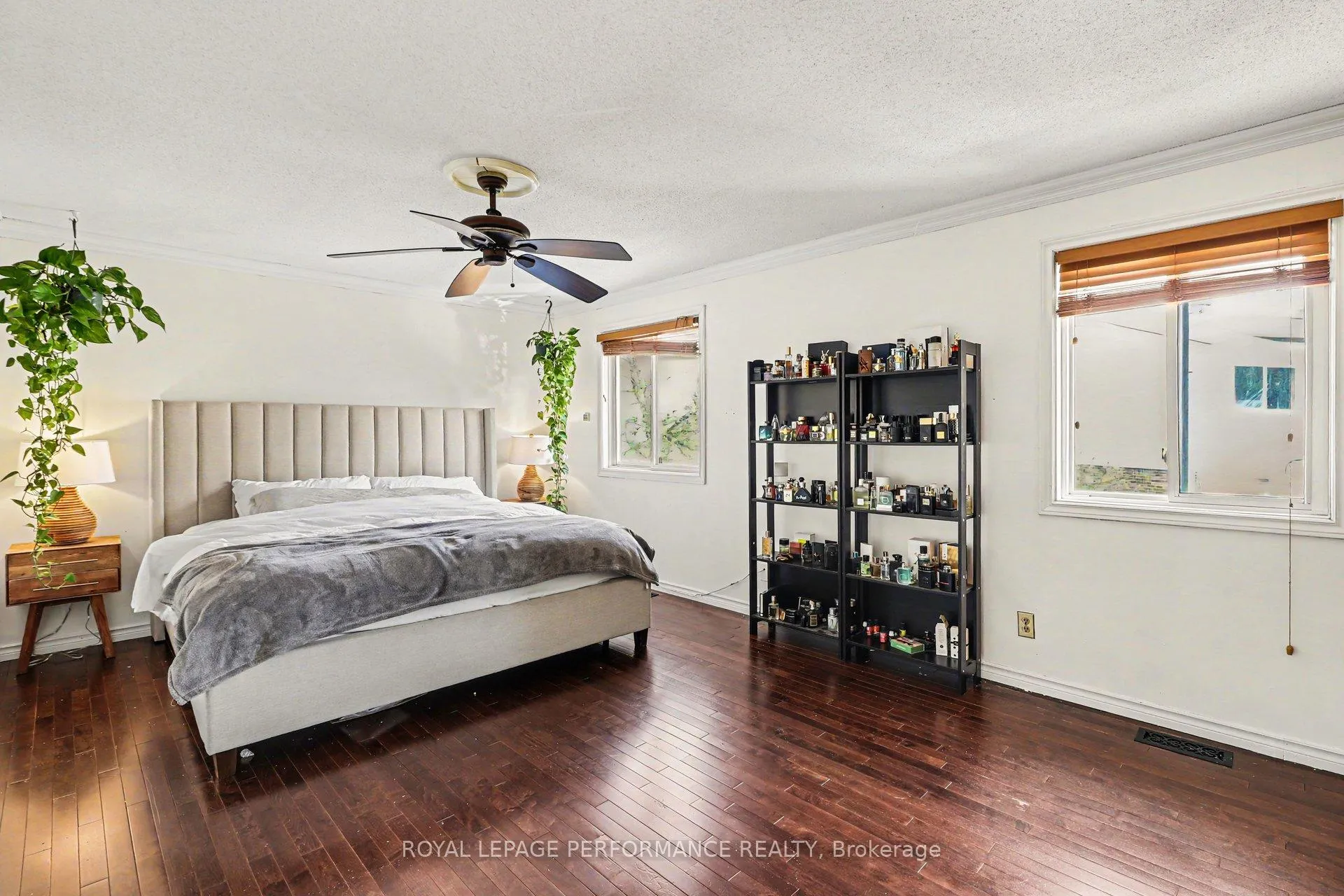 Photo 14 of 7004 Bilberry Drive, Ottawa, Convent Glen North — HOMEH