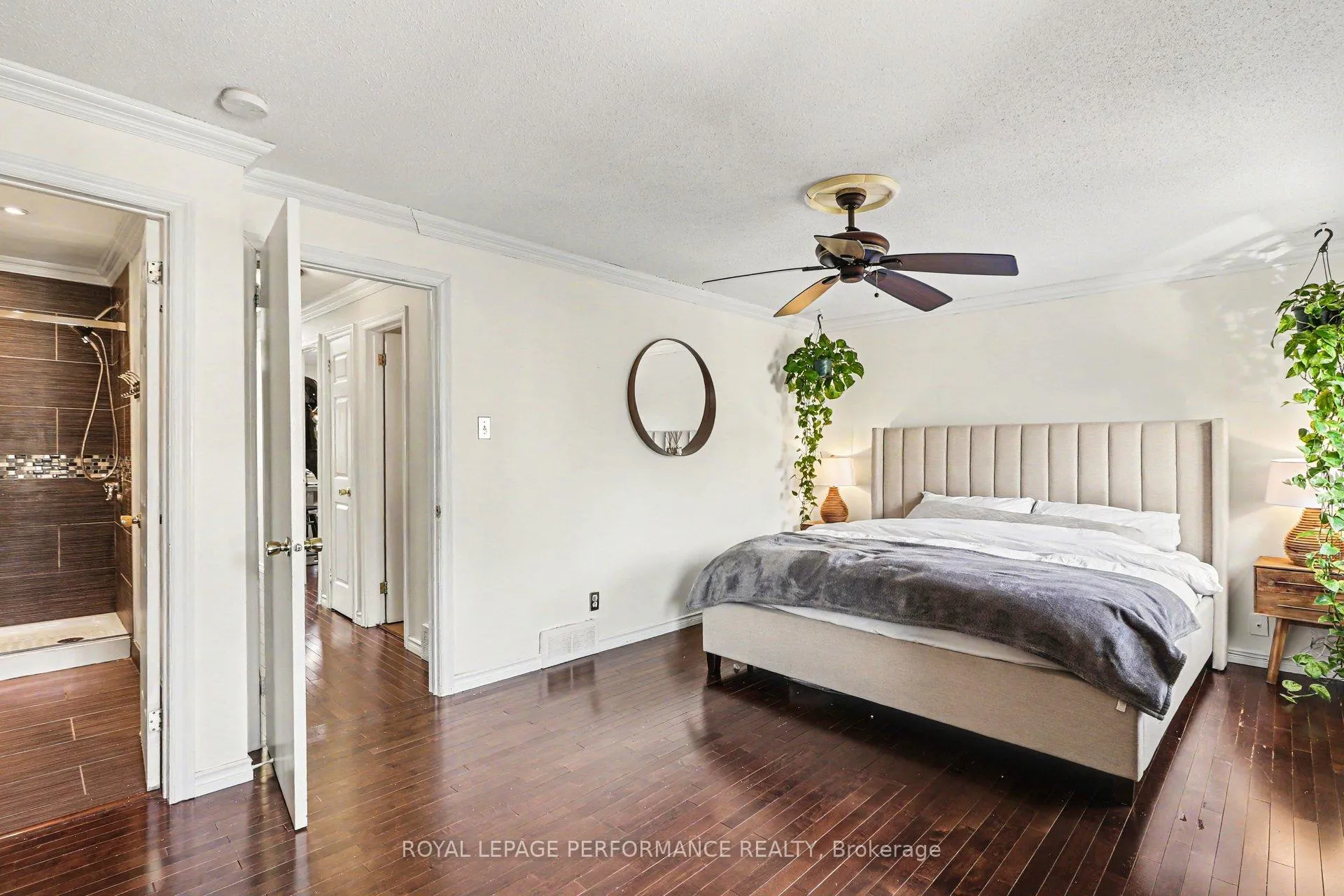 Photo 15 of 7004 Bilberry Drive, Ottawa, Convent Glen North — HOMEH