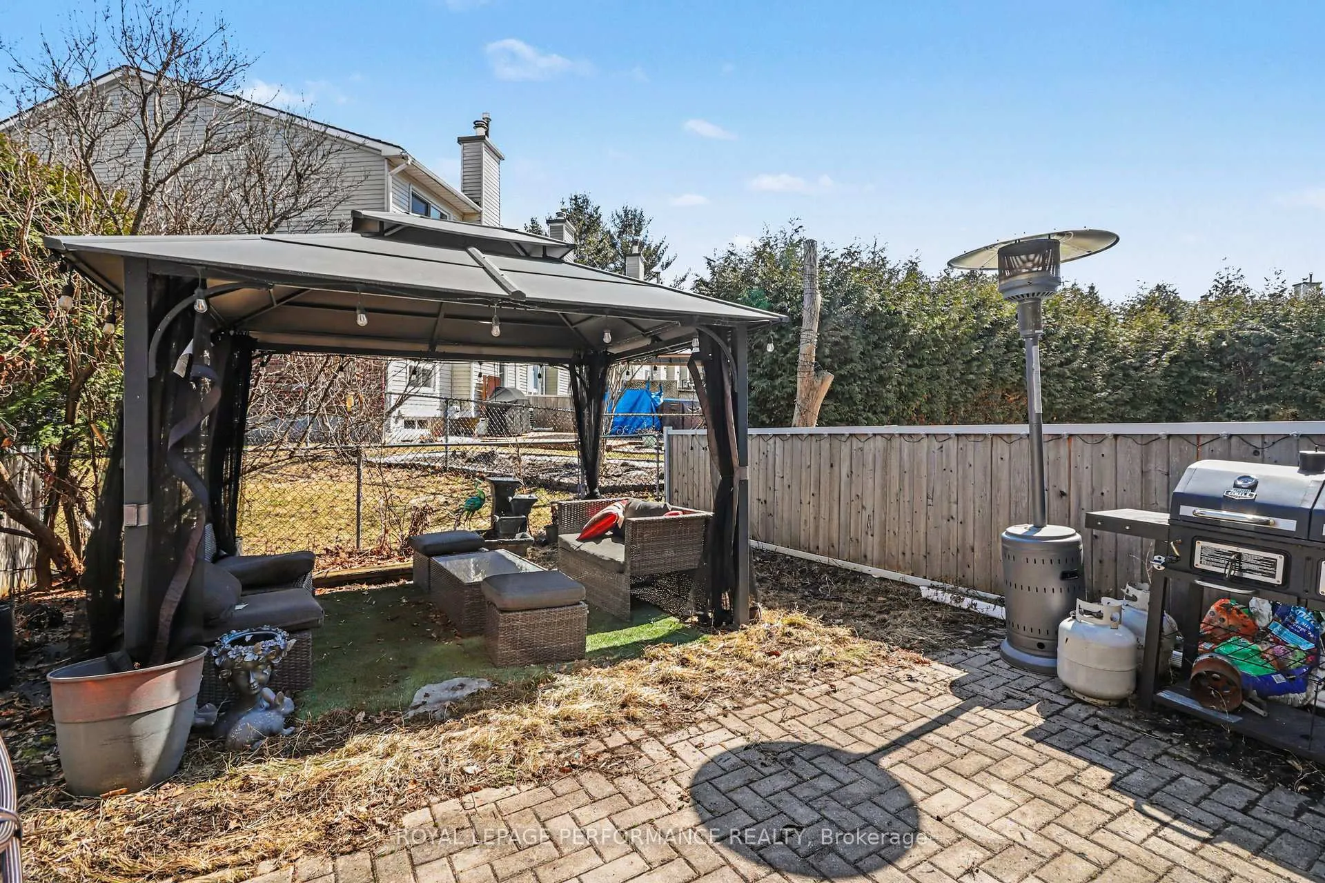 Photo 33 of 7004 Bilberry Drive, Ottawa, Convent Glen North — HOMEH