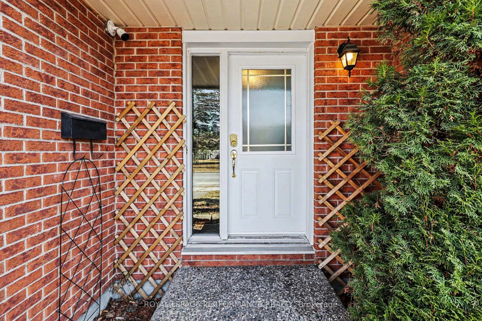 Photo 38 of 7004 Bilberry Drive, Ottawa, Convent Glen North — HOMEH