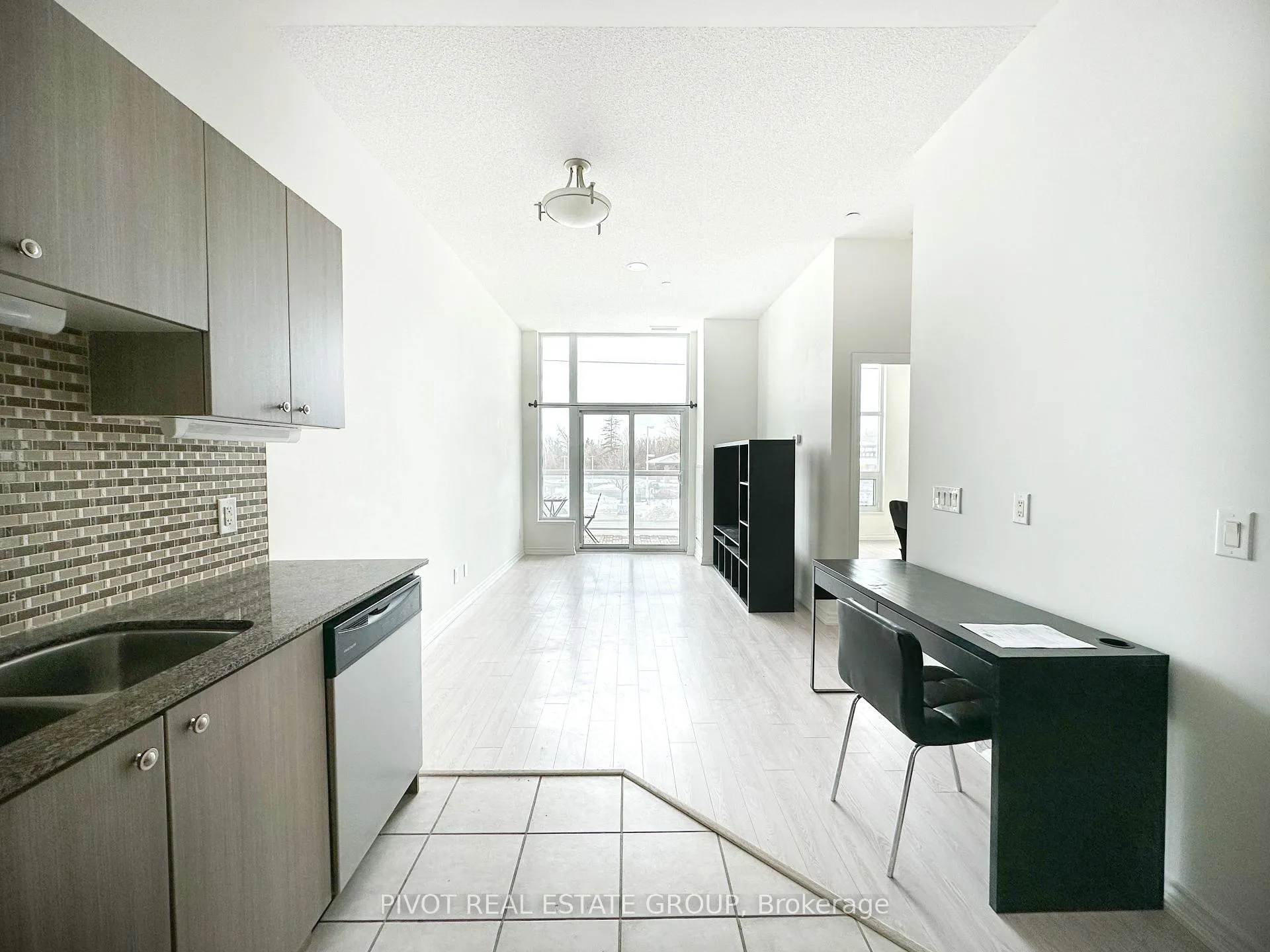 Photo 6 of Unit 119, 8323 Kennedy Road, Markham, Village Green-South Unionville — HOMEH