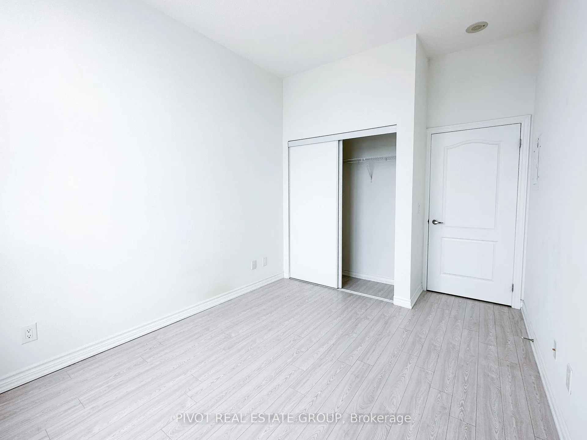 Photo 8 of Unit 119, 8323 Kennedy Road, Markham, Village Green-South Unionville — HOMEH