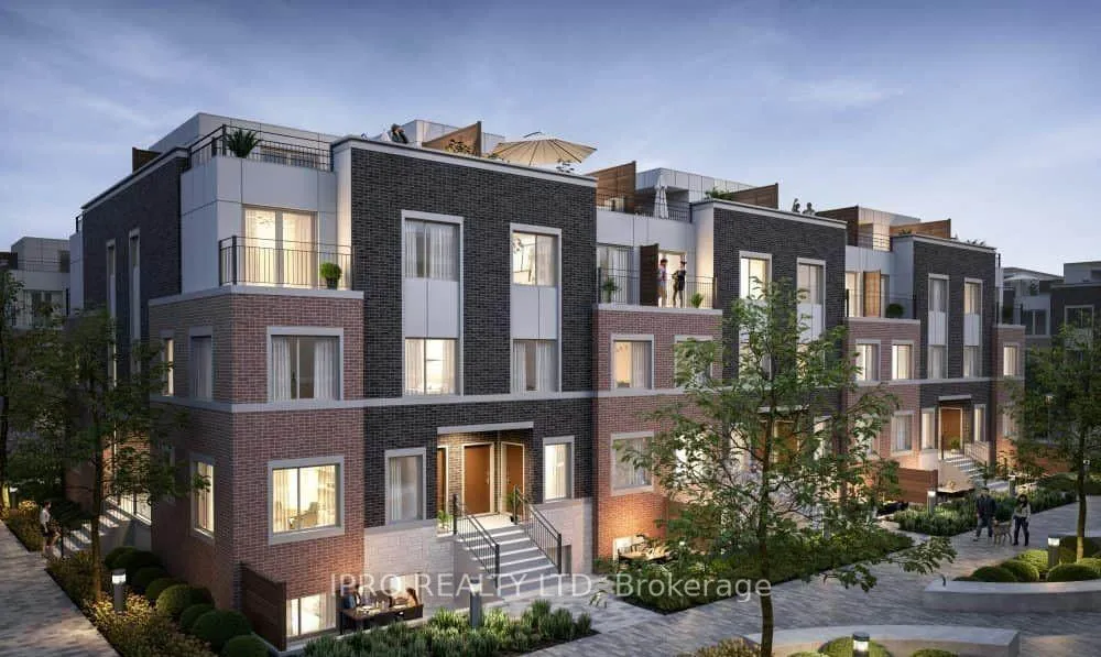 Front of Unit 358, 100 Honeycrisp Crescent