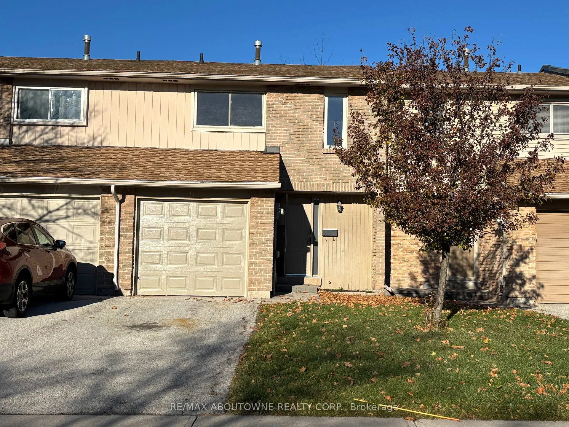 Front of Unit 41, 1532 Lancaster Drive