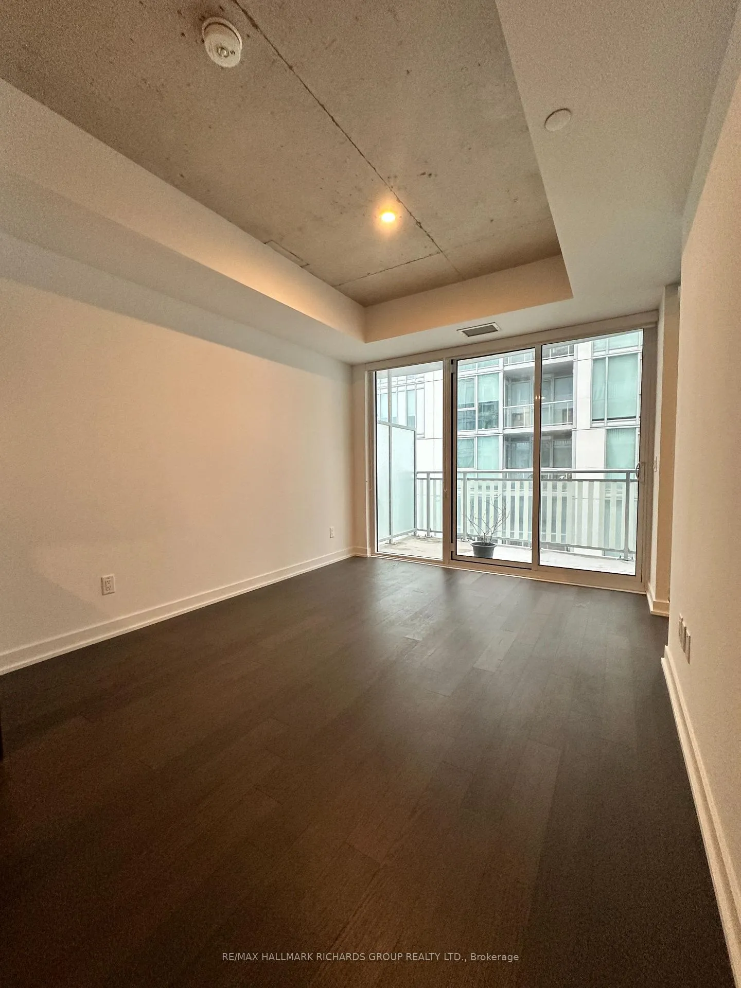 Photo 2 of Unit 1001, 45 Baseball Place, Toronto, South Riverdale — HOMEH