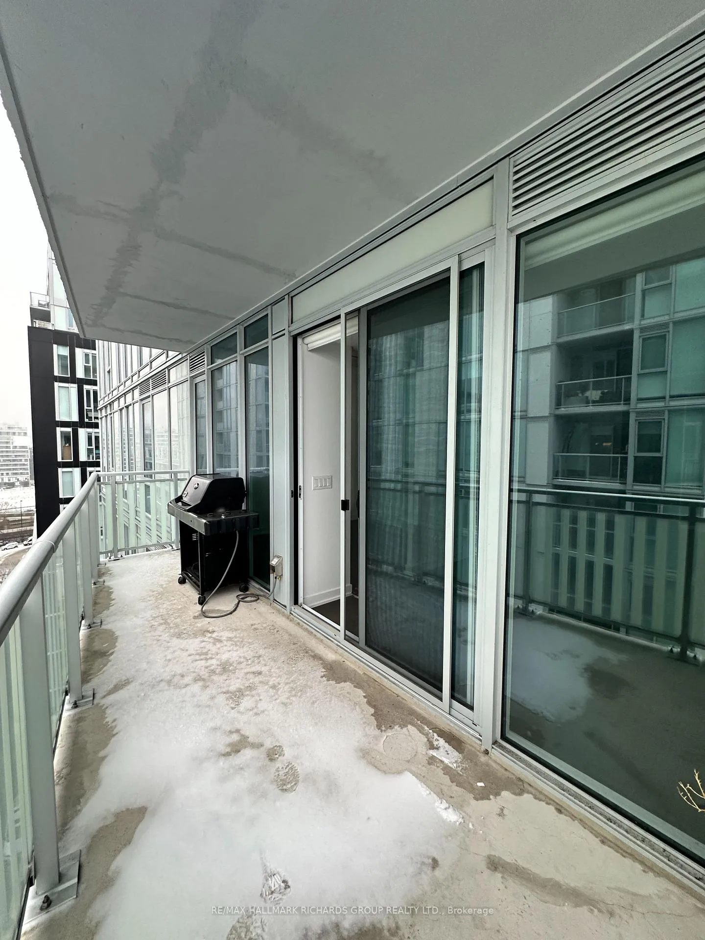 Photo 8 of Unit 1001, 45 Baseball Place, Toronto, South Riverdale — HOMEH