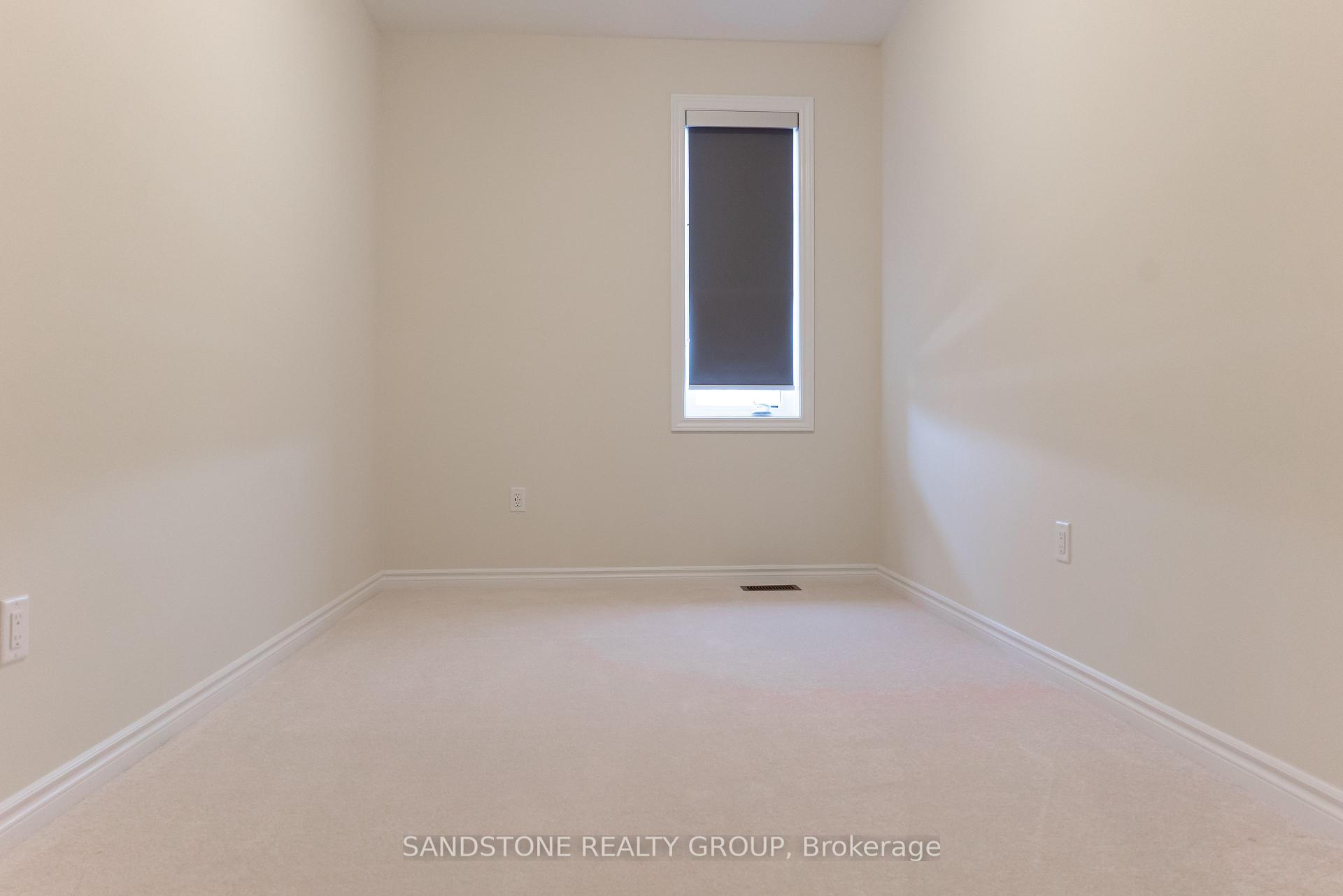 Photo 15 of 1424 Almonte Drive, Burlington, Tyandaga — HOMEH