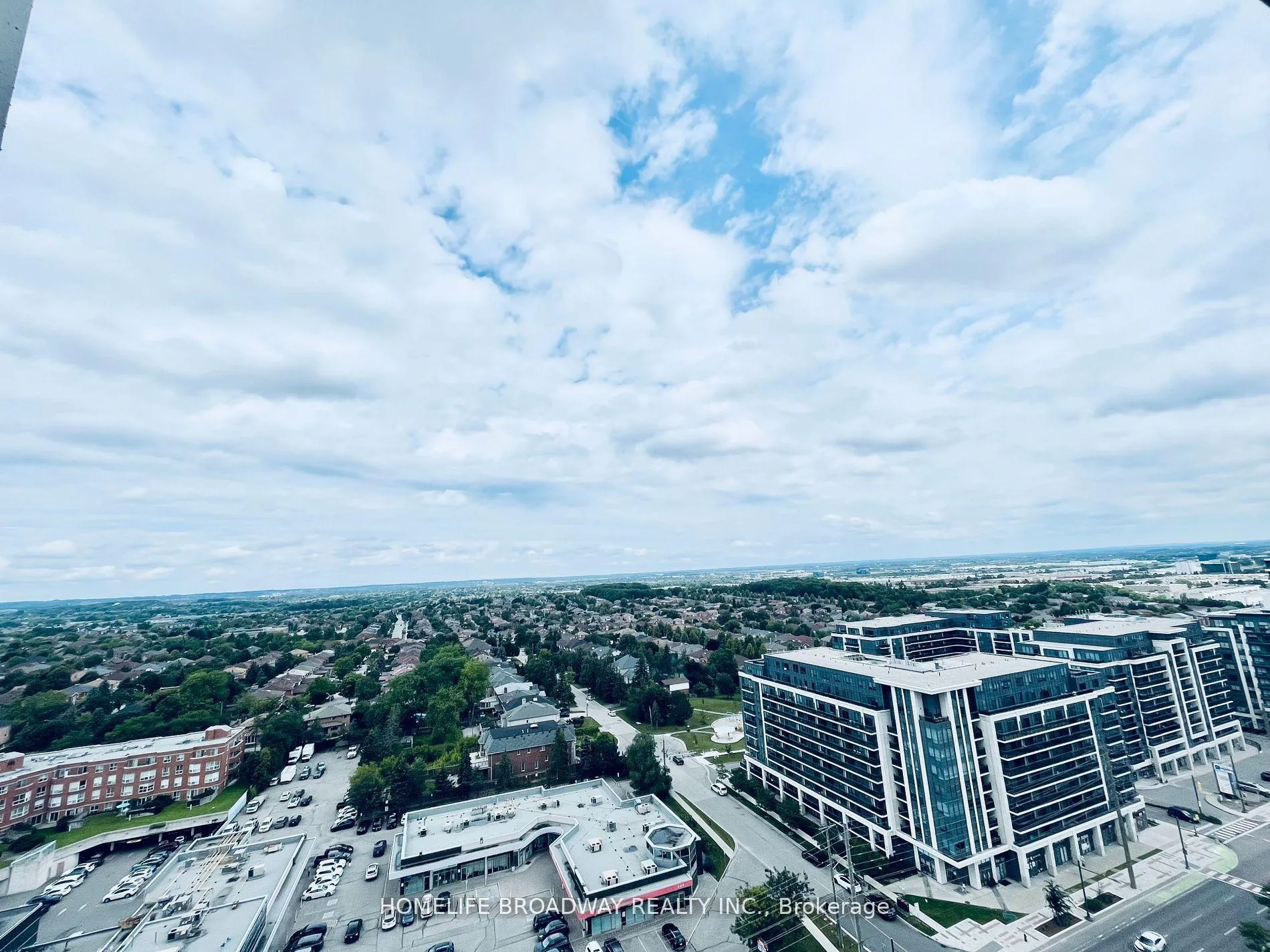 Photo 3 of Unit 2001, 38 Gandhi Lane, Markham, Commerce Valley — HOMEH