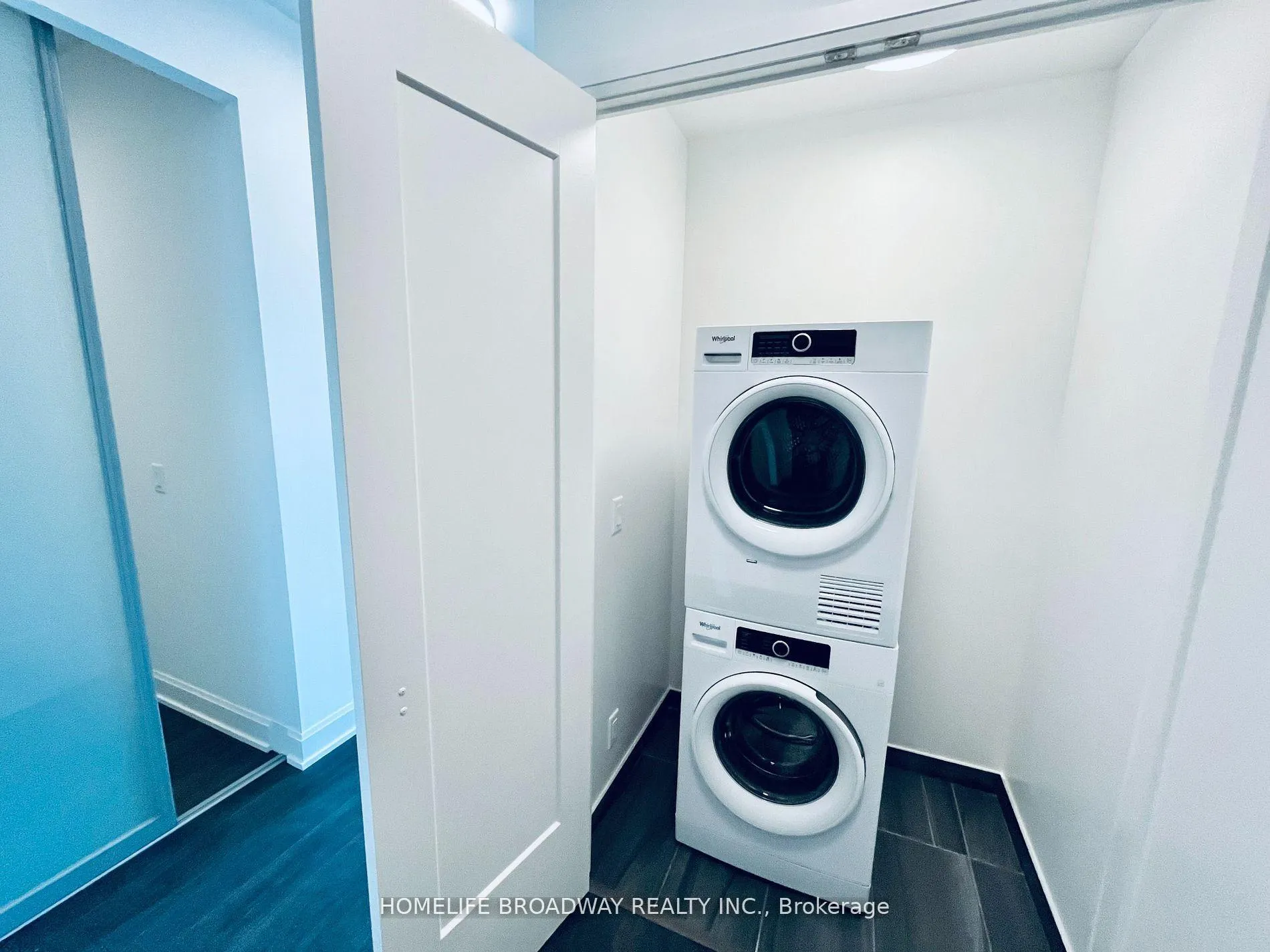 Photo 8 of Unit 2001, 38 Gandhi Lane, Markham, Commerce Valley — HOMEH