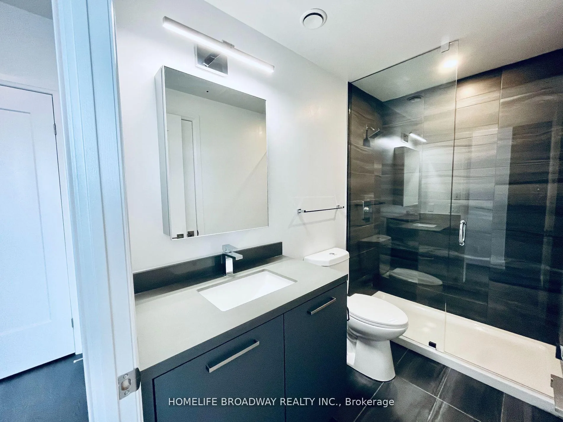 Photo 15 of Unit 2001, 38 Gandhi Lane, Markham, Commerce Valley — HOMEH