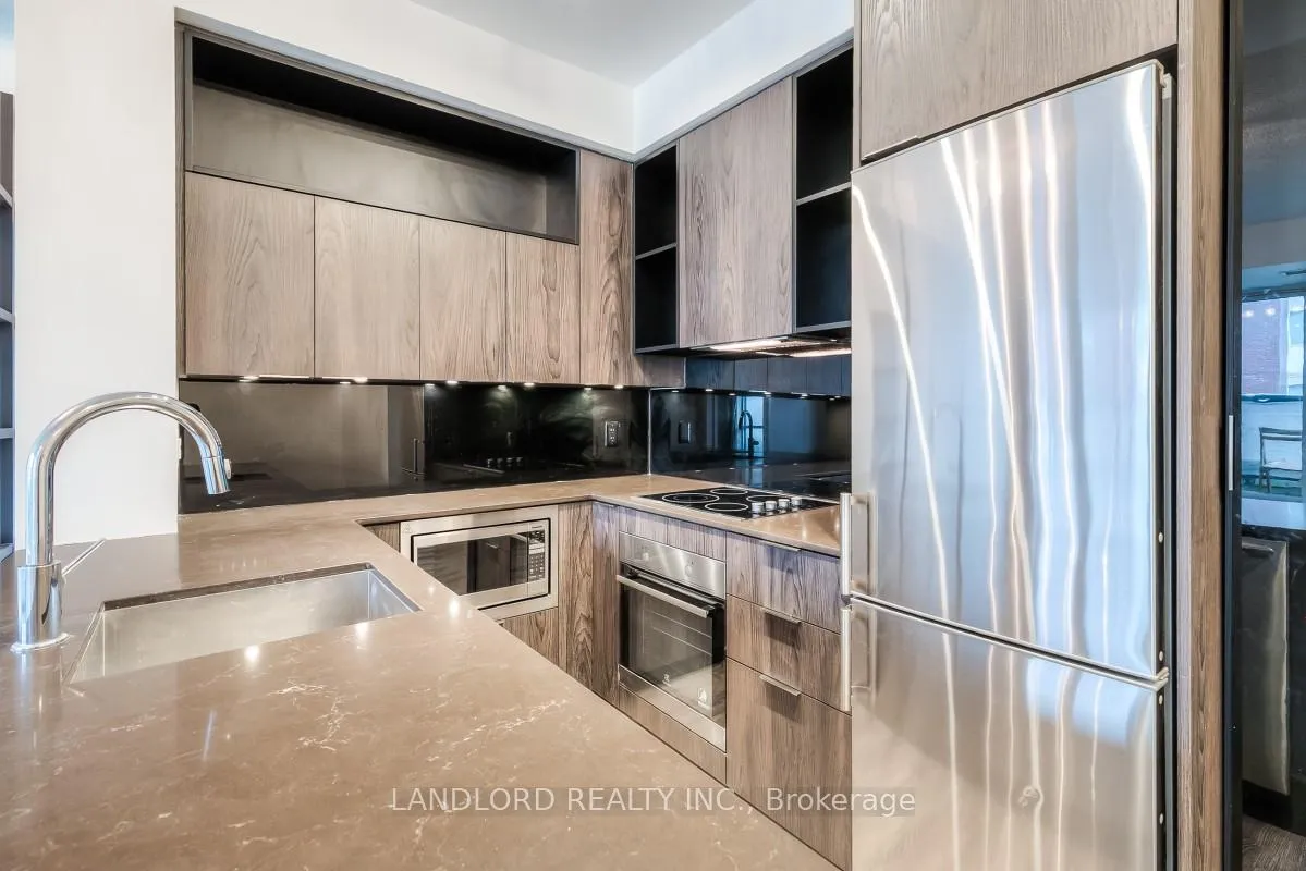 Photo 8 of Unit 812, 200 Sackville Street, Toronto, Regent Park — HOMEH