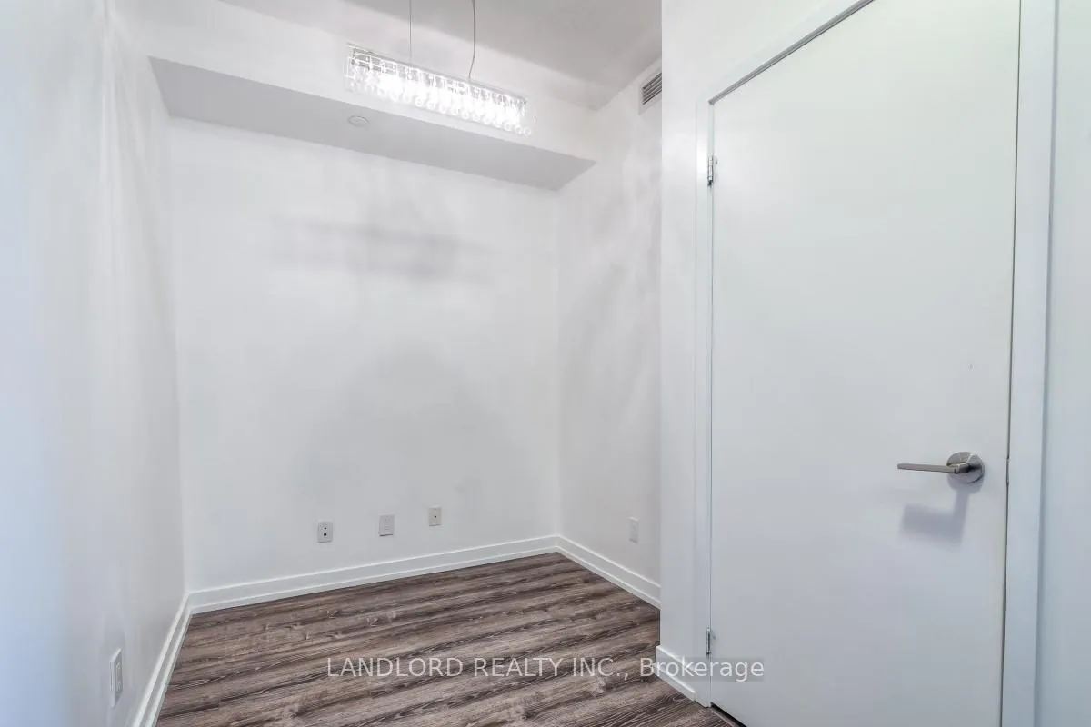Photo 12 of Unit 812, 200 Sackville Street, Toronto, Regent Park — HOMEH