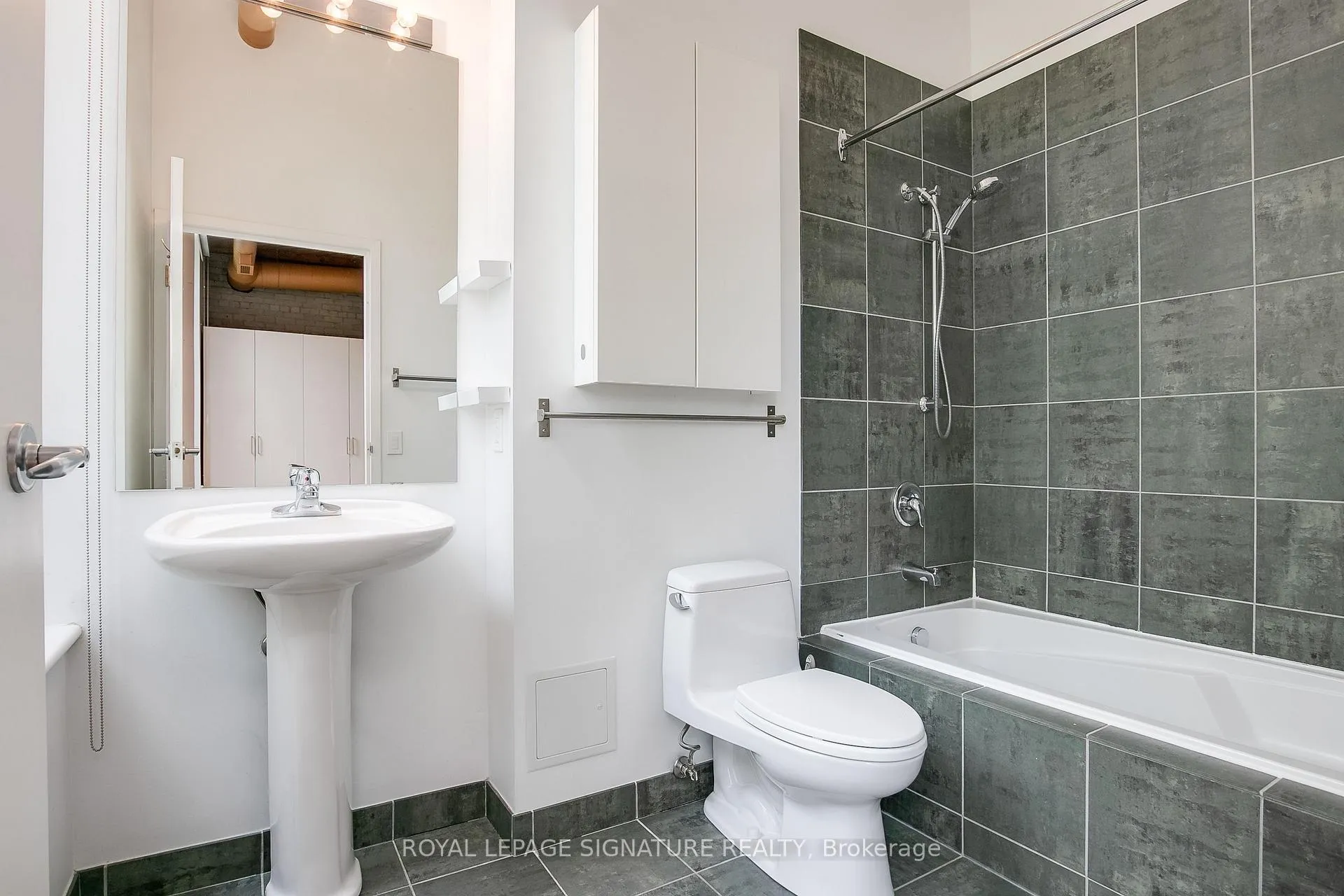 Photo 10 of Unit 201, 993 Queen Street W, Toronto, Trinity-Bellwoods — HOMEH