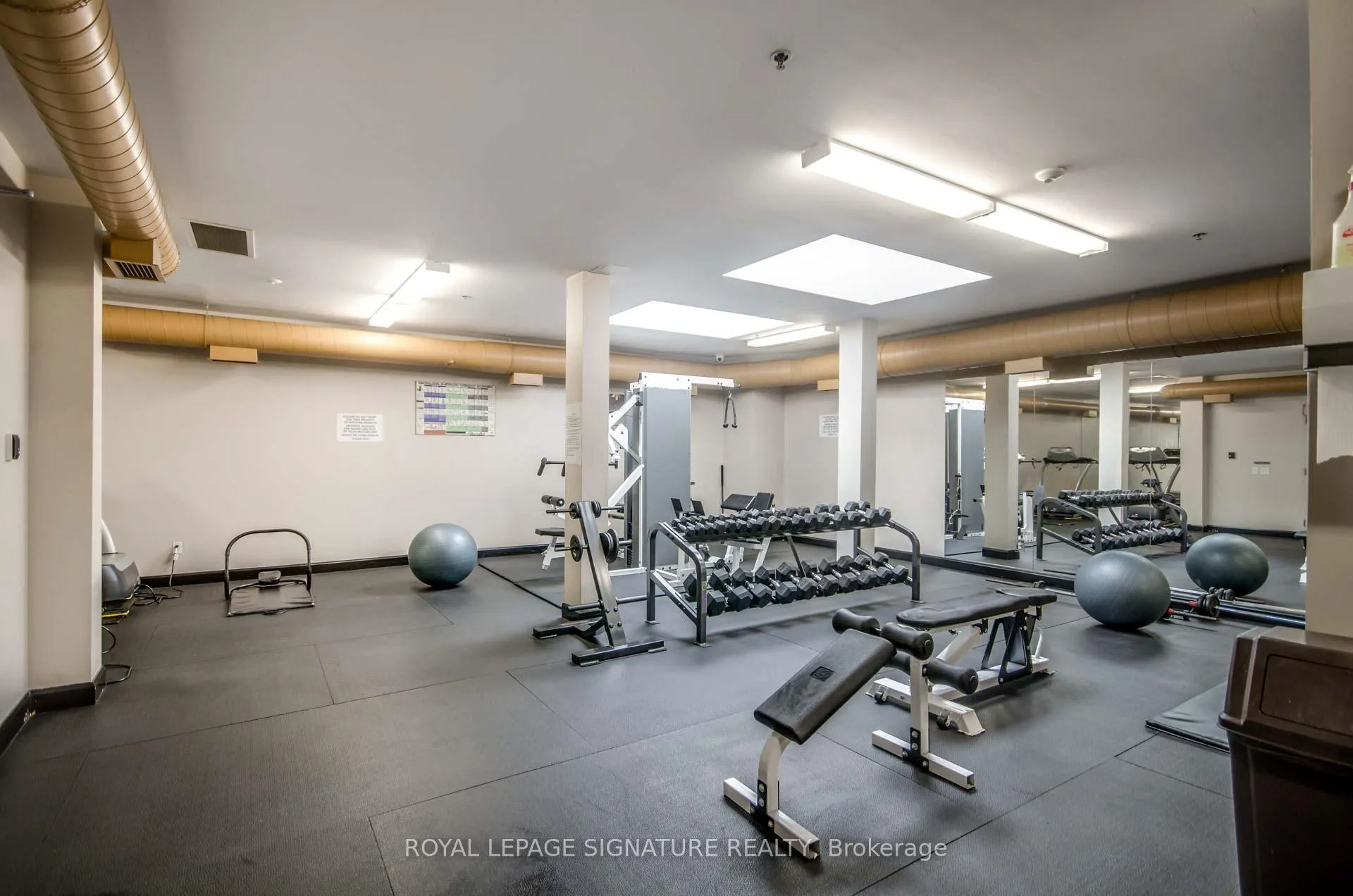 Photo 17 of Unit 201, 993 Queen Street W, Toronto, Trinity-Bellwoods — HOMEH