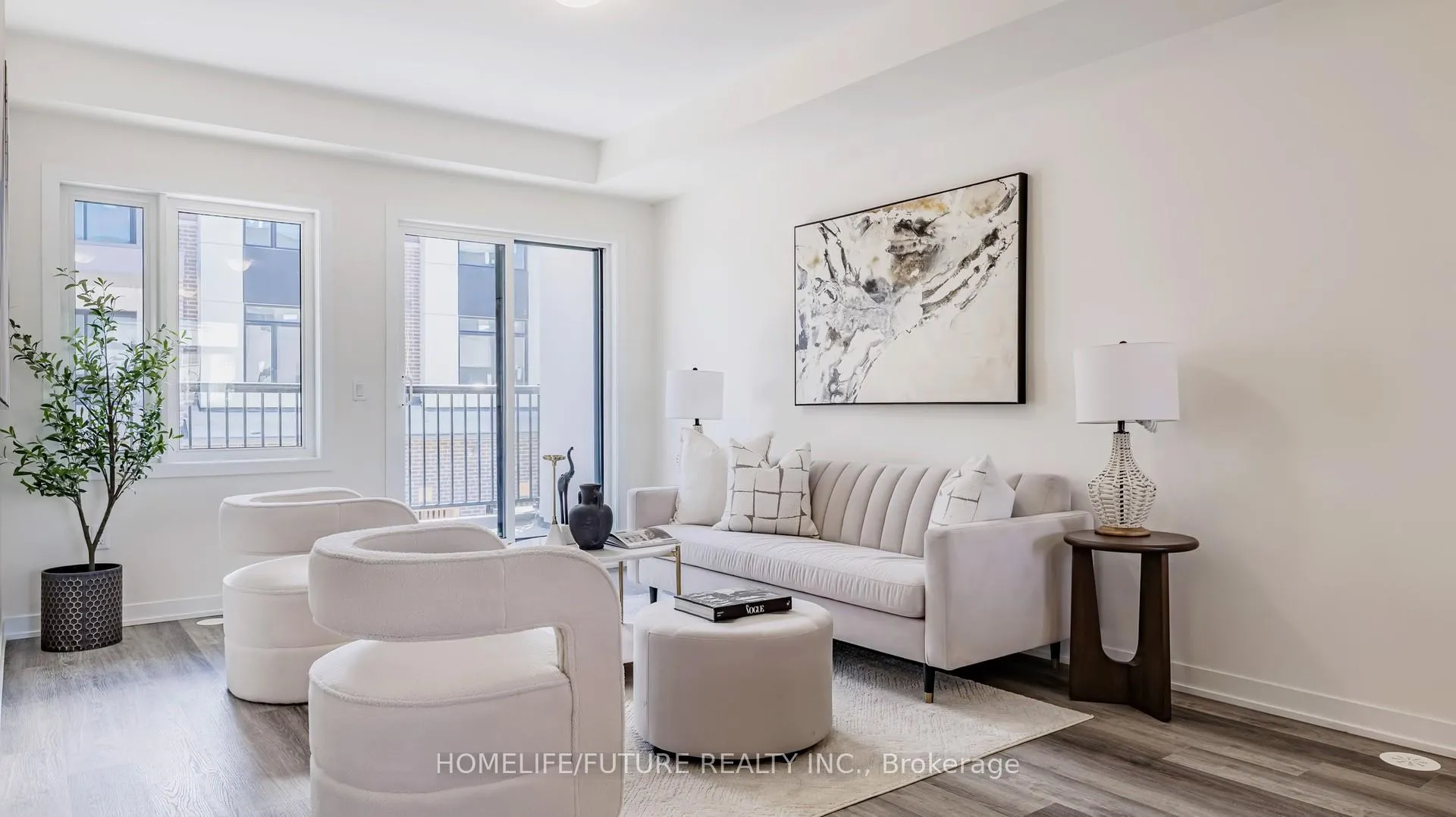 Photo 7 of Unit 807, 1695 Dersan Street, Pickering, Duffin Heights — HOMEH