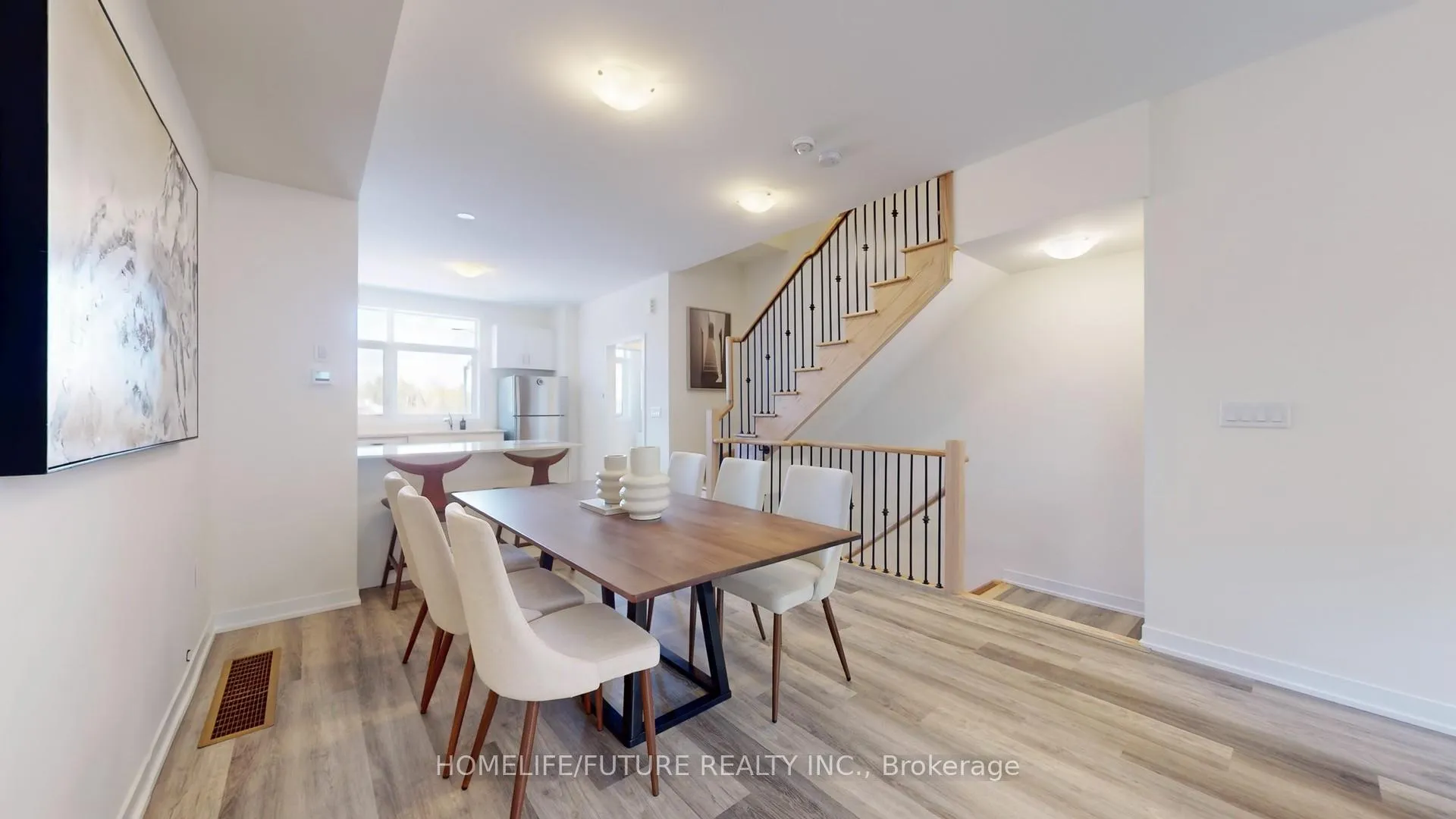 Photo 13 of Unit 807, 1695 Dersan Street, Pickering, Duffin Heights — HOMEH