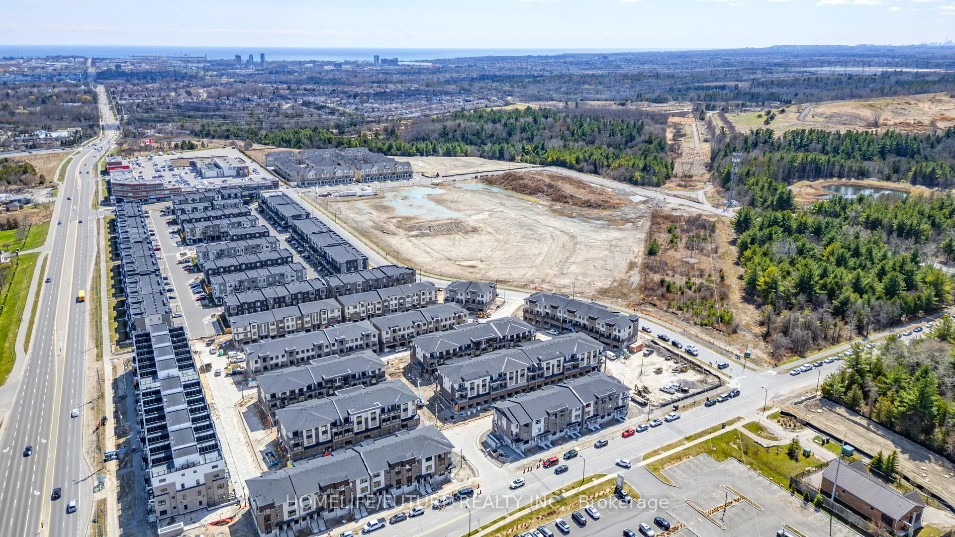 Photo 50 of Unit 807, 1695 Dersan Street, Pickering, Duffin Heights — HOMEH