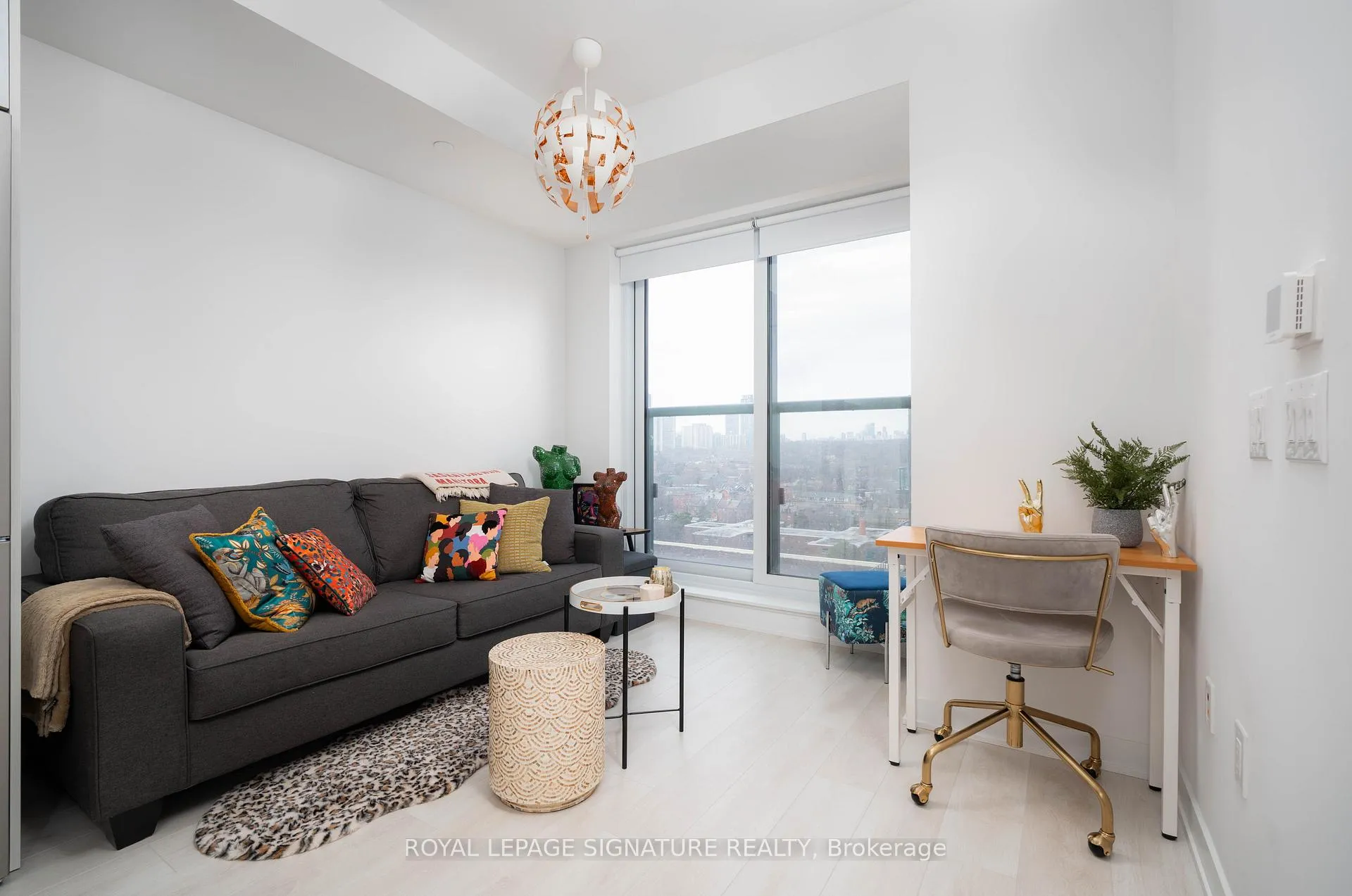 Photo 9 of Unit 1209, 130 River Street, Toronto, Regent Park — HOMEH