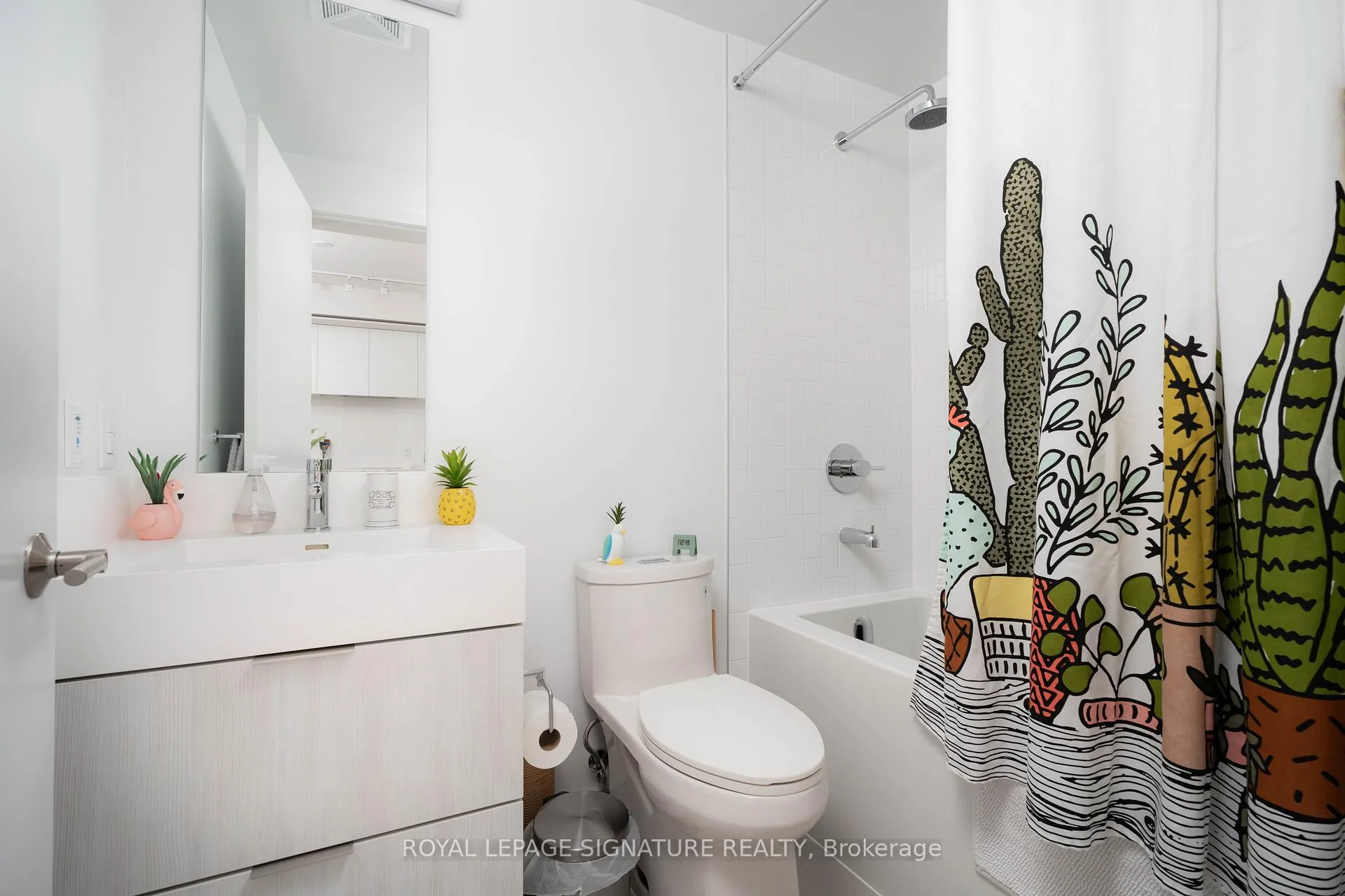 Photo 15 of Unit 1209, 130 River Street, Toronto, Regent Park — HOMEH
