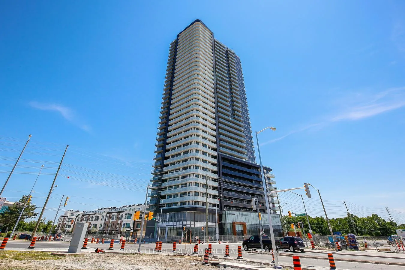 Front of Unit 2614, 7895 Jane Street