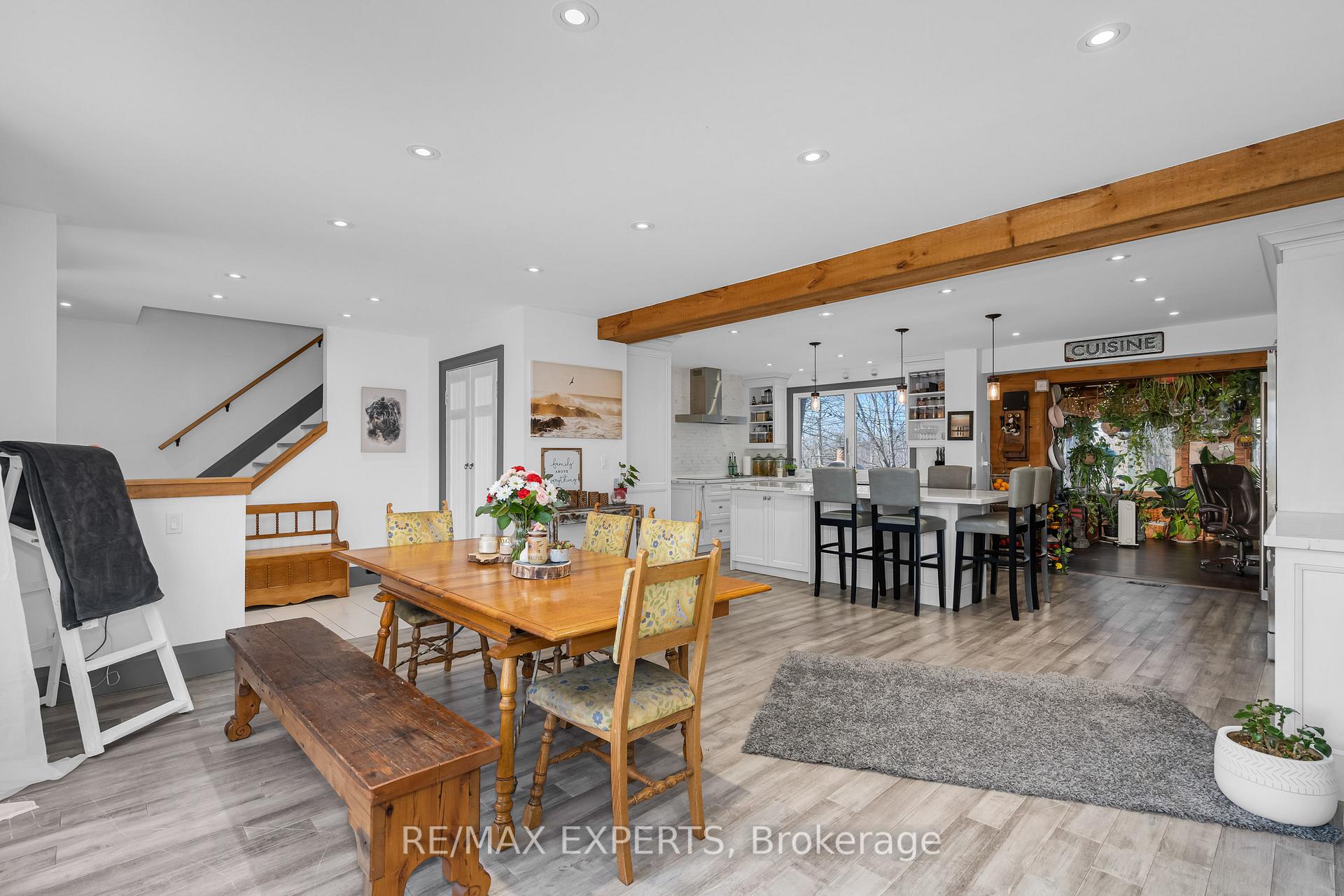 Photo 6 of 65 Birchview Crescent, Caledon, Bolton North — HOMEH
