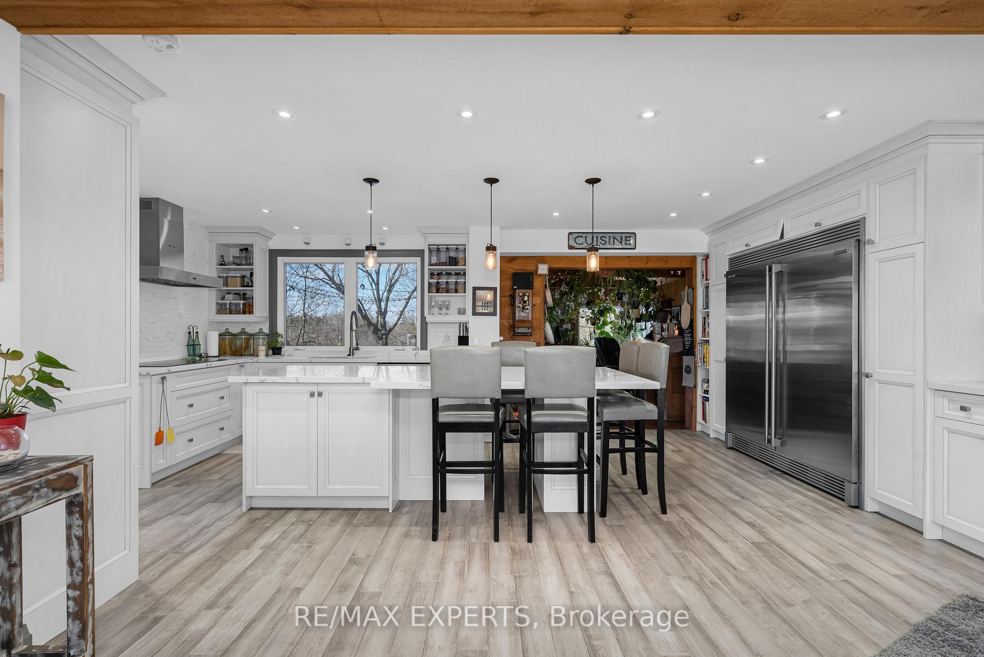Photo 7 of 65 Birchview Crescent, Caledon, Bolton North — HOMEH