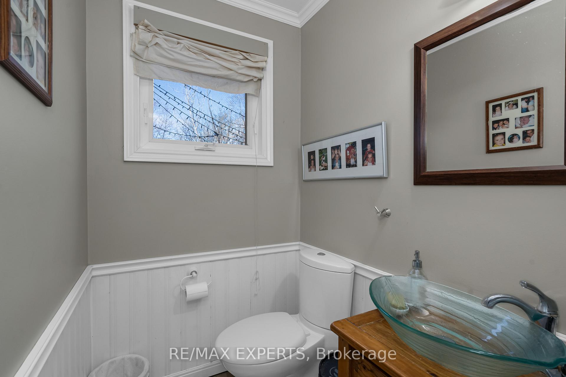 Photo 11 of 65 Birchview Crescent, Caledon, Bolton North — HOMEH