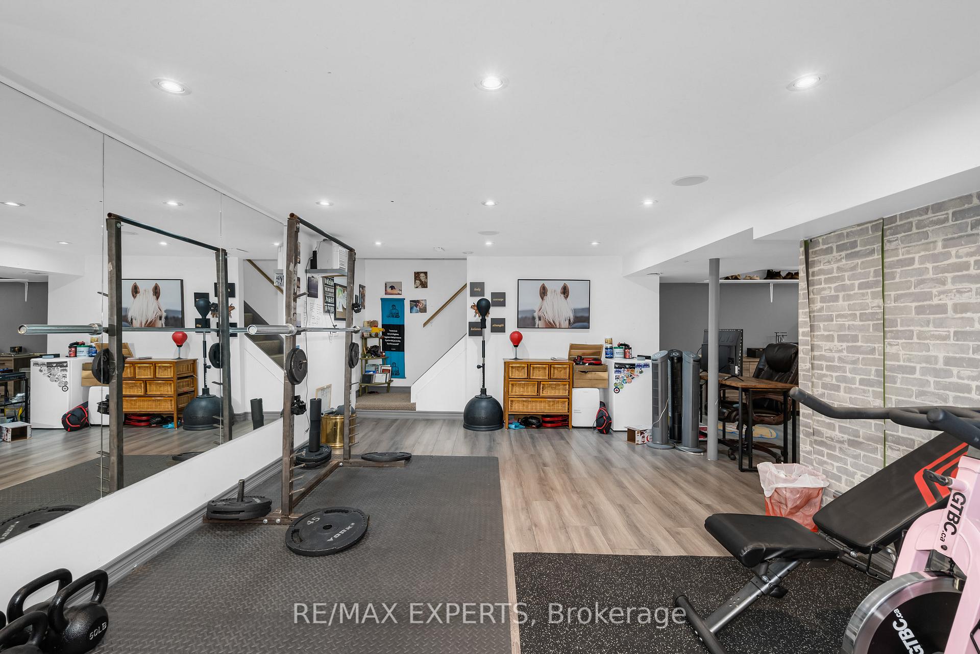 Photo 24 of 65 Birchview Crescent, Caledon, Bolton North — HOMEH