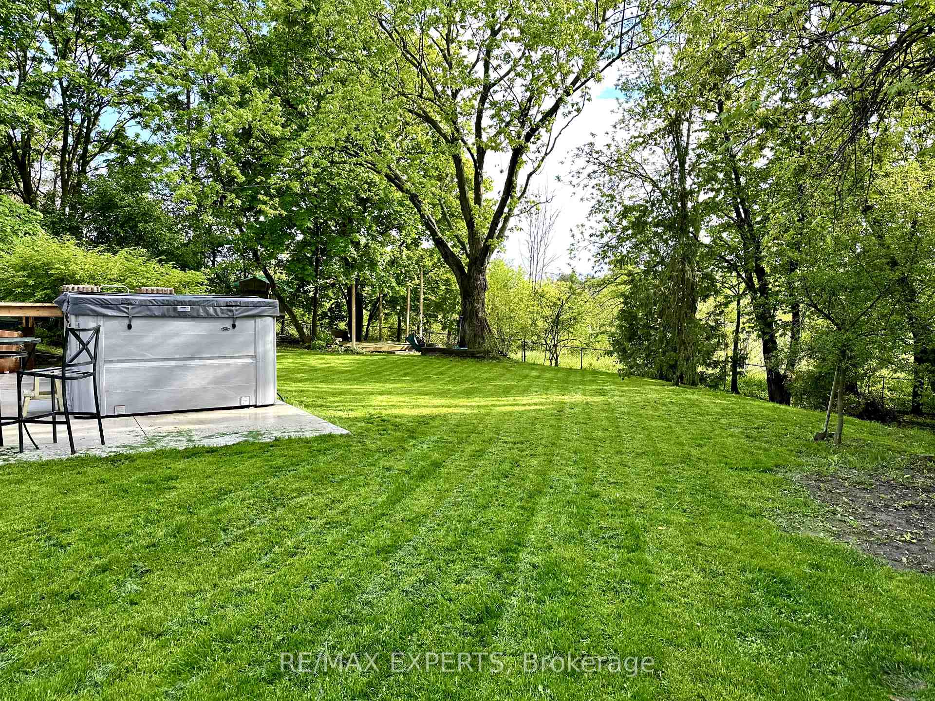 Photo 30 of 65 Birchview Crescent, Caledon, Bolton North — HOMEH