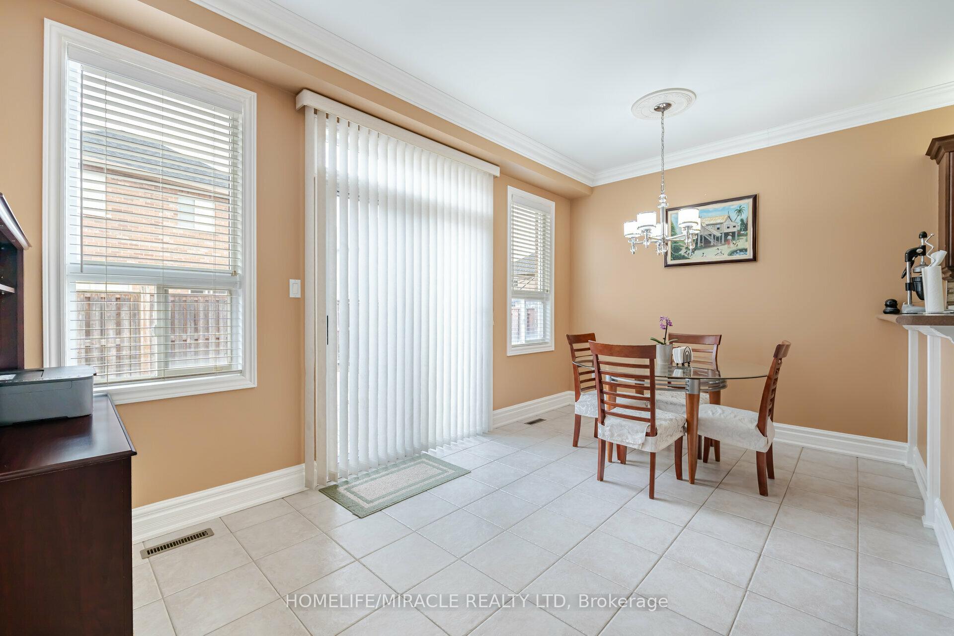 Photo 42 of 21 Summershade Street, Brampton, Vales of Castlemore — HOMEH