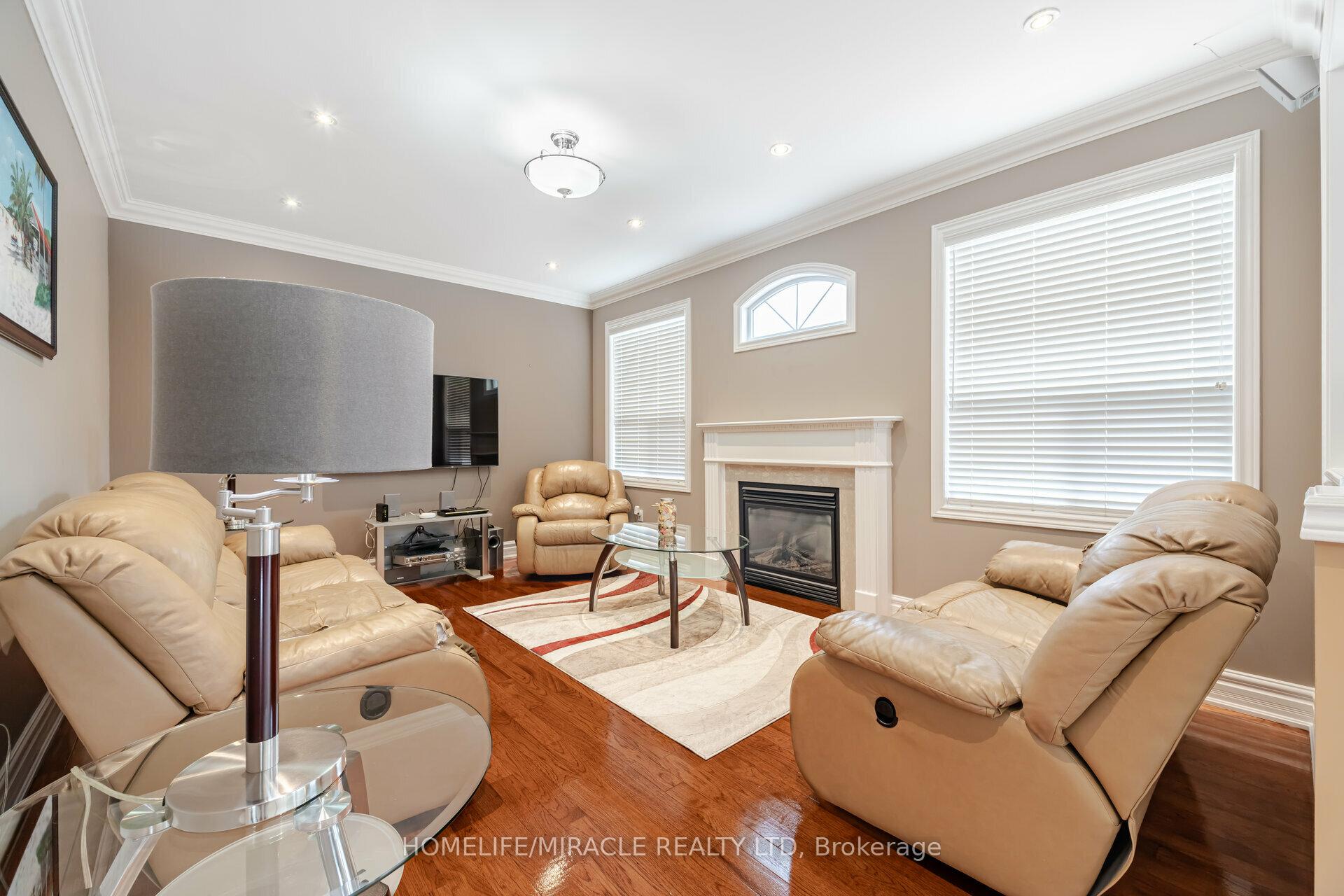 Photo 10 of 21 Summershade Street, Brampton, Vales of Castlemore — HOMEH