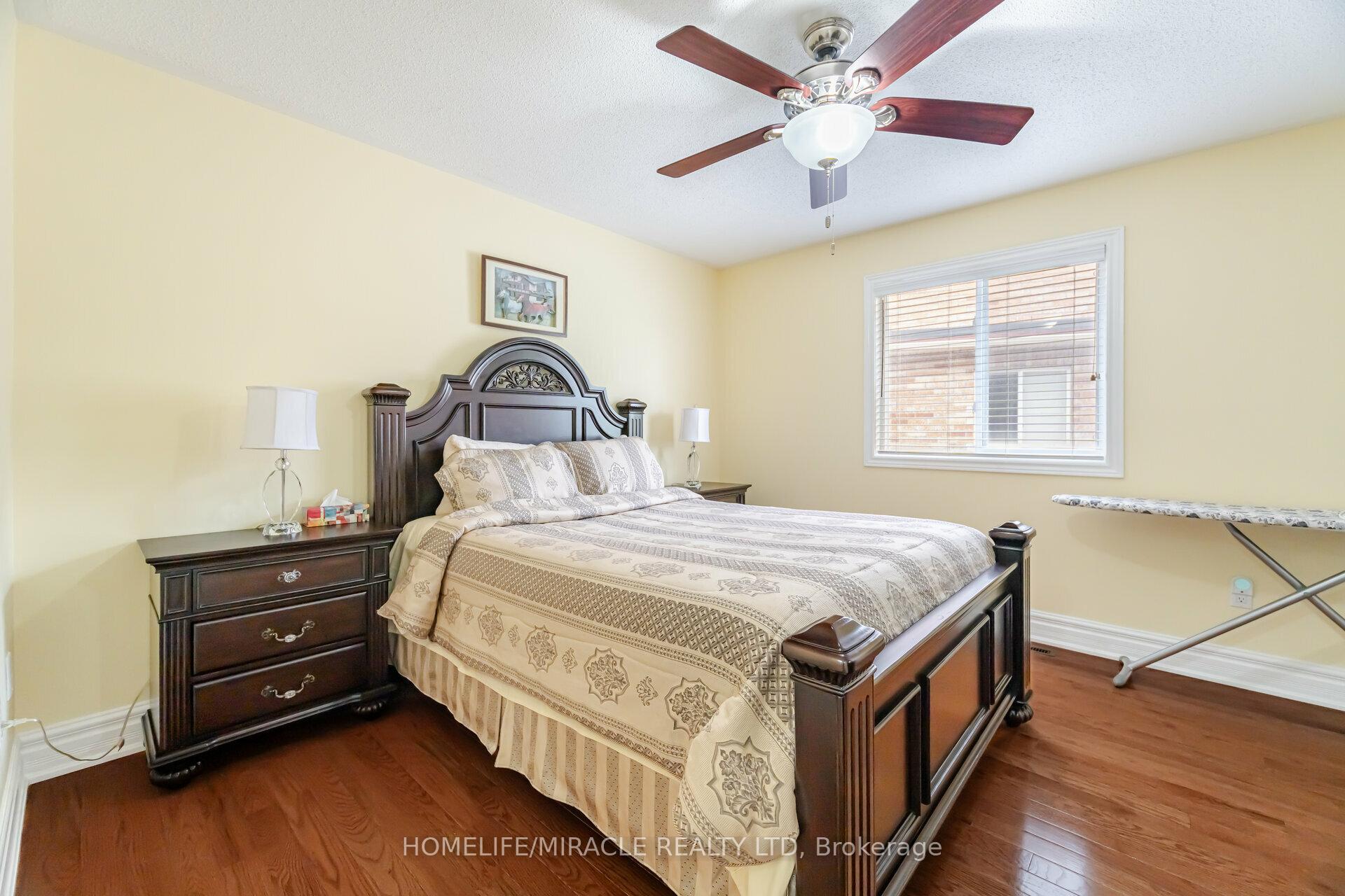 Photo 38 of 21 Summershade Street, Brampton, Vales of Castlemore — HOMEH