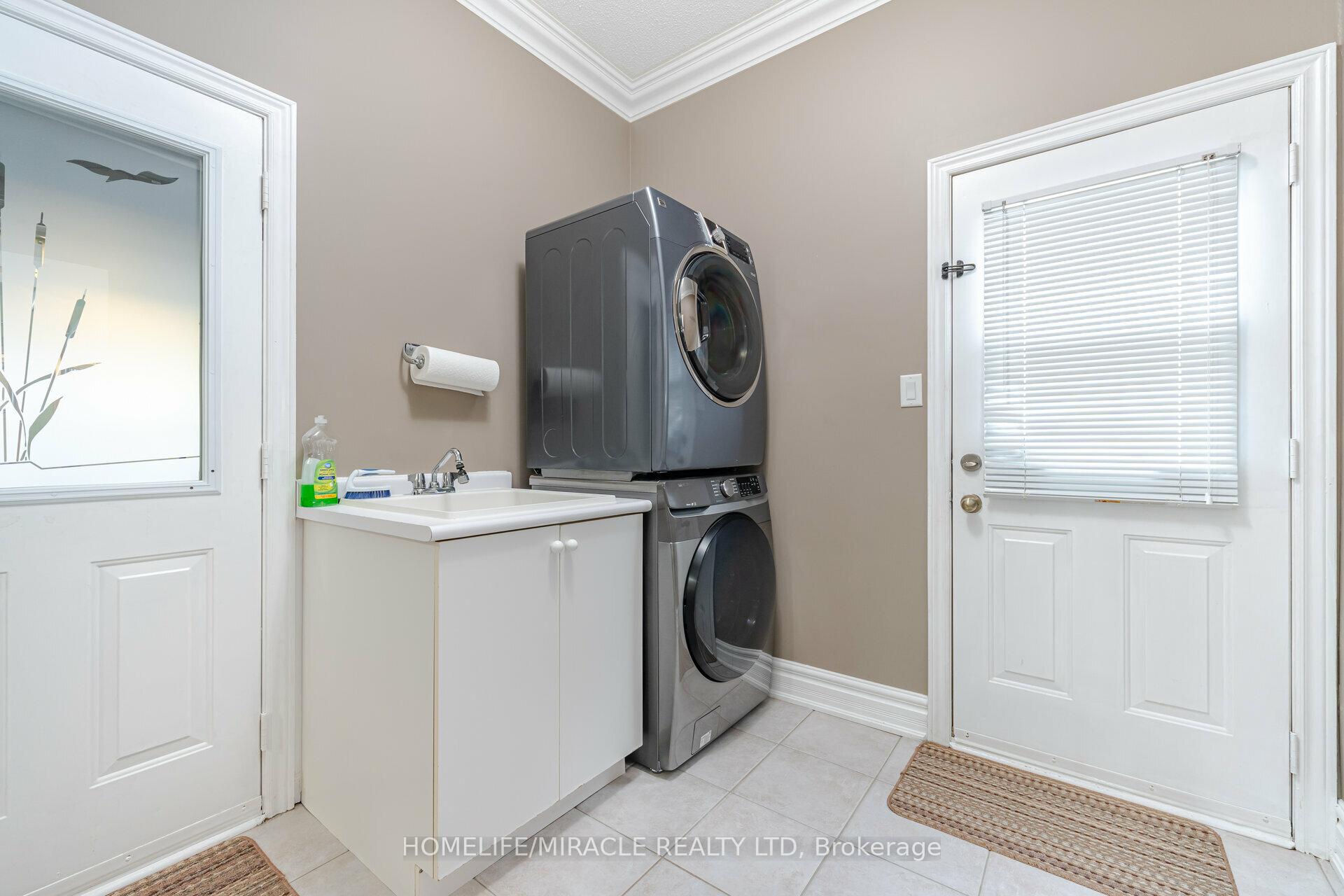 Photo 45 of 21 Summershade Street, Brampton, Vales of Castlemore — HOMEH
