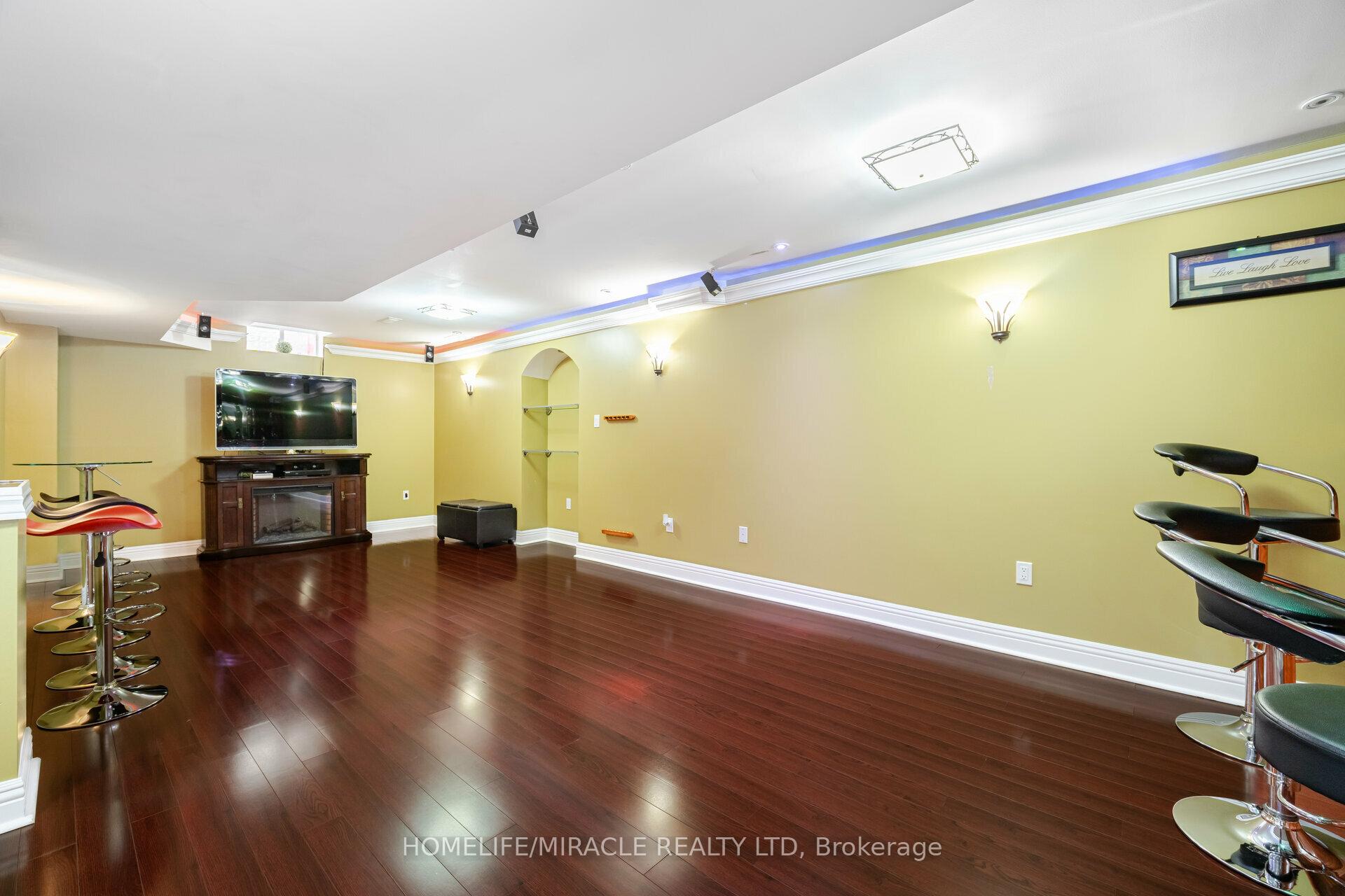 Photo 25 of 21 Summershade Street, Brampton, Vales of Castlemore — HOMEH