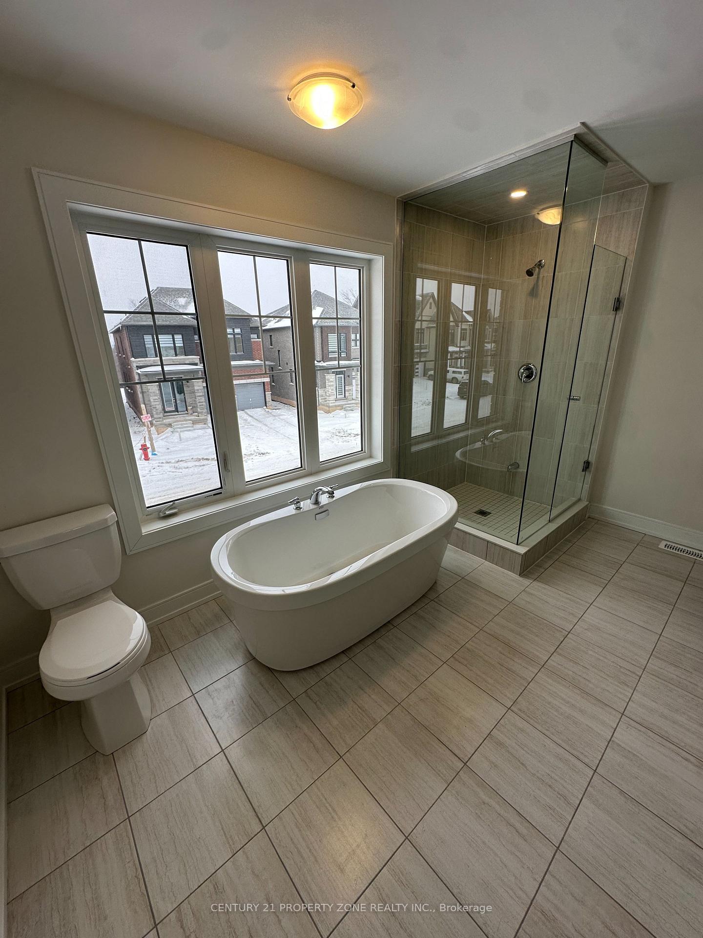 Photo 11 of 42 Orr Avenue, Vaughan, East Woodbridge — HOMEH
