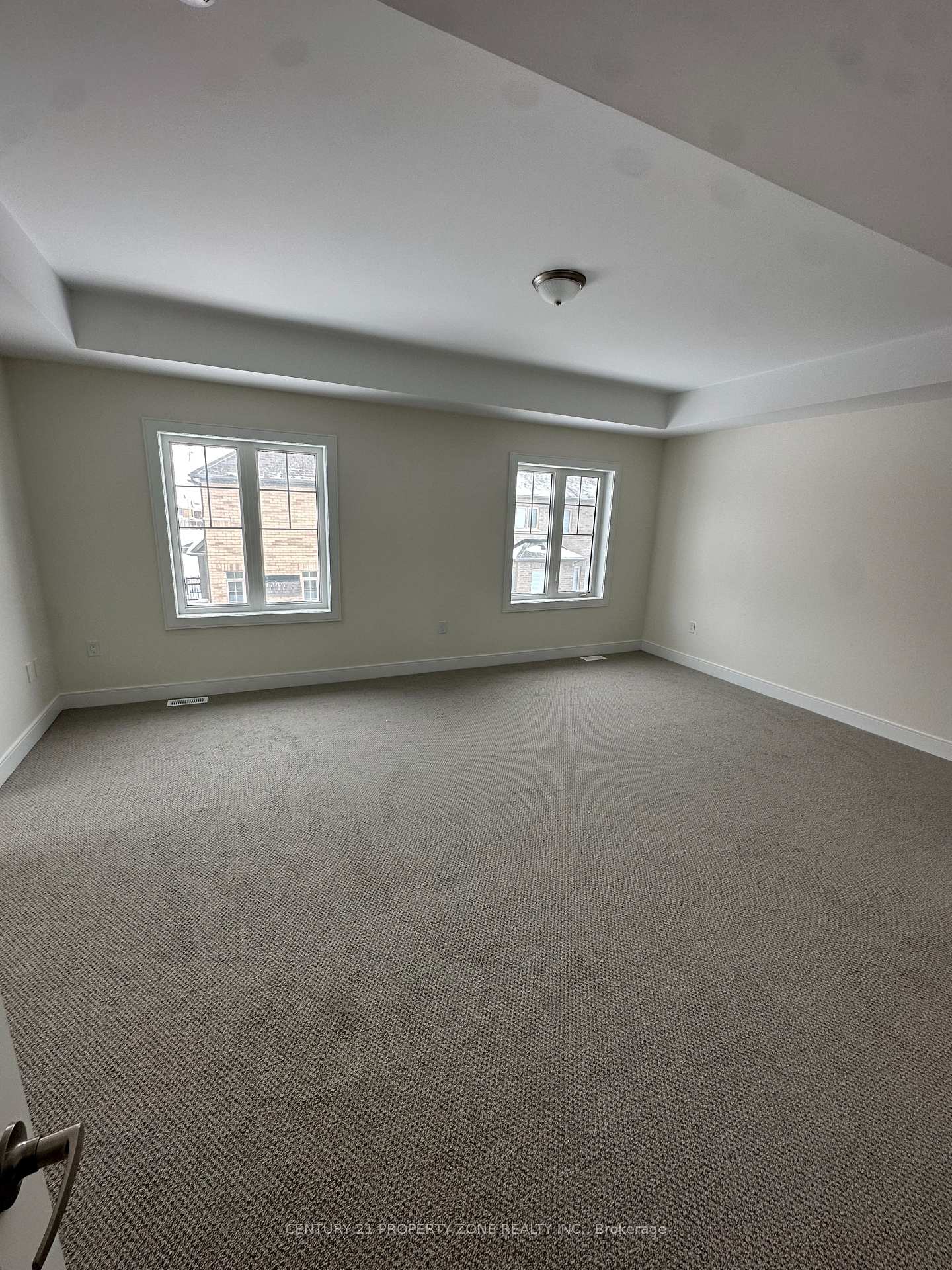 Photo 14 of 42 Orr Avenue, Vaughan, East Woodbridge — HOMEH