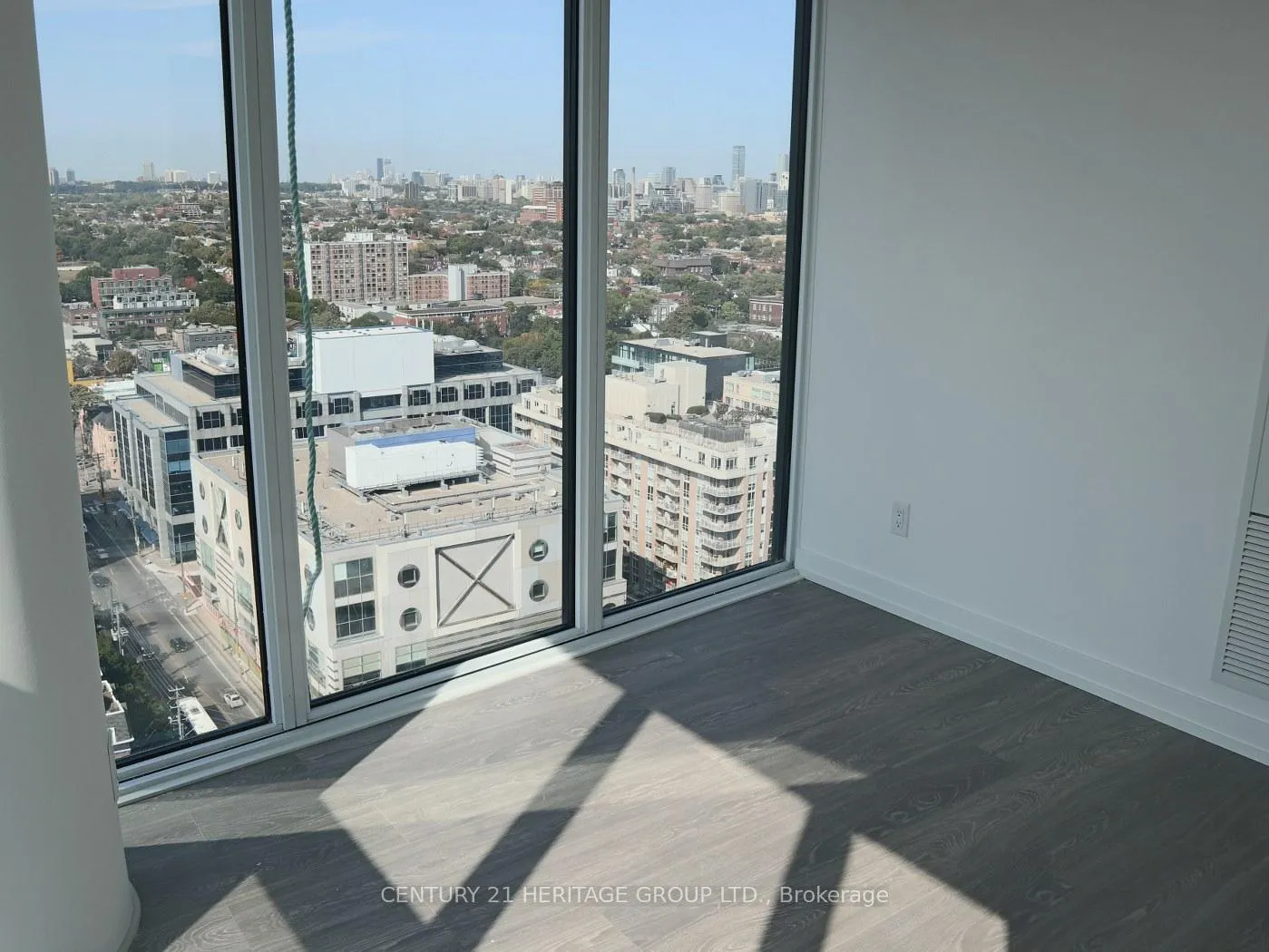 Photo 9 of Unit 2517, 19 Western Battery Road, Toronto, Niagara — HOMEH